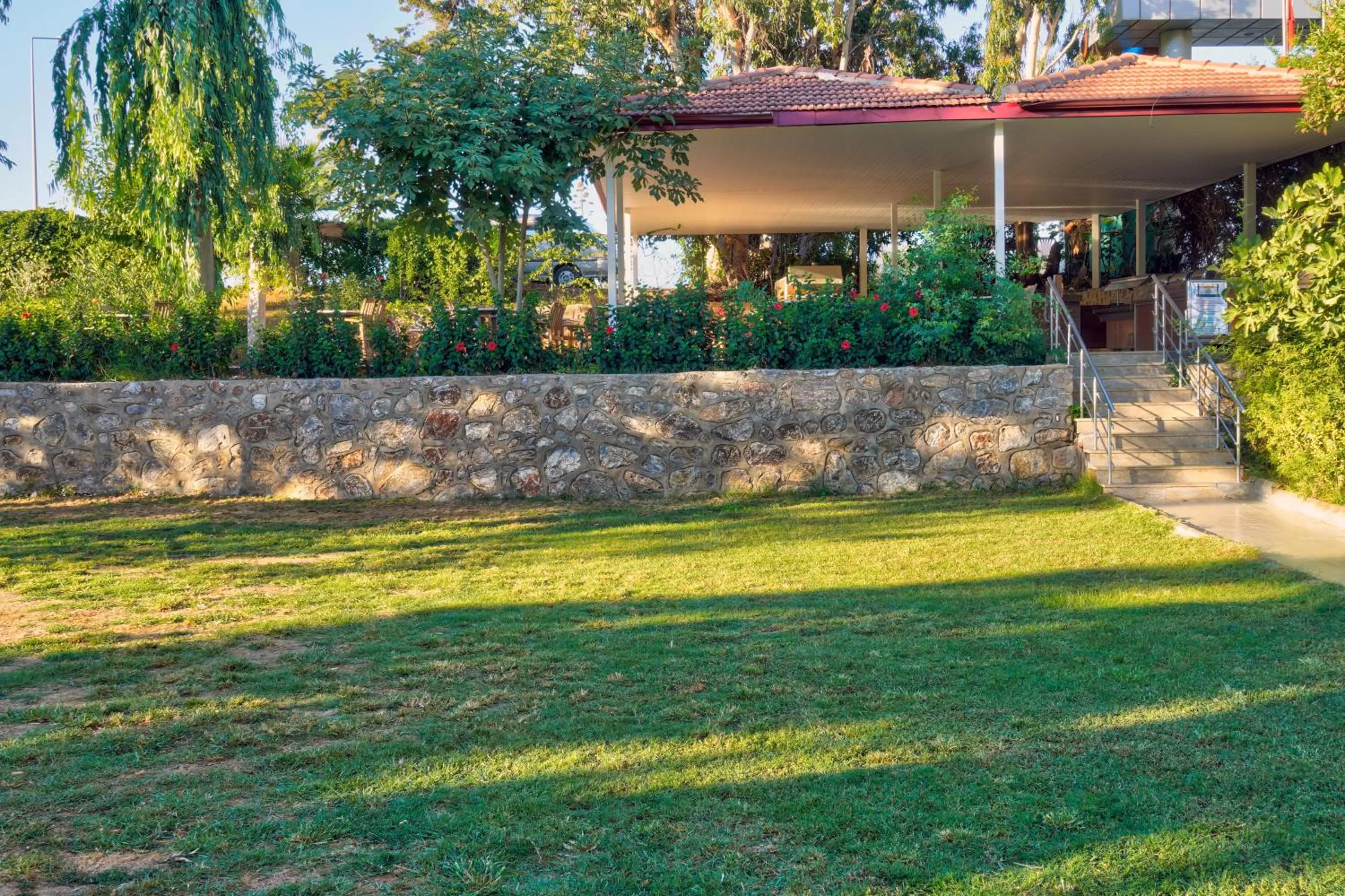 Garden in Blue Fish Hotel All Inclusive