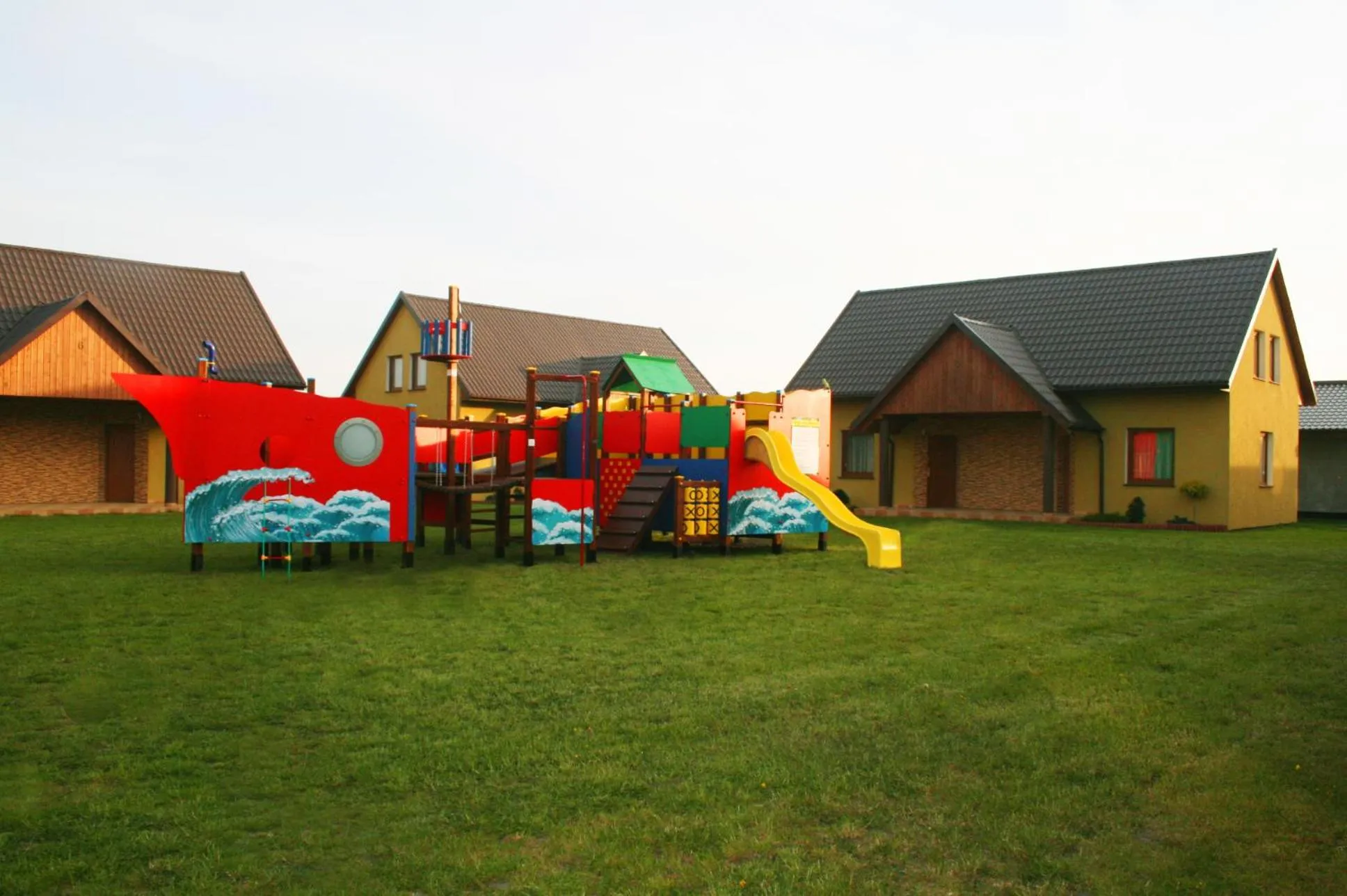 Property building in Domki Ania