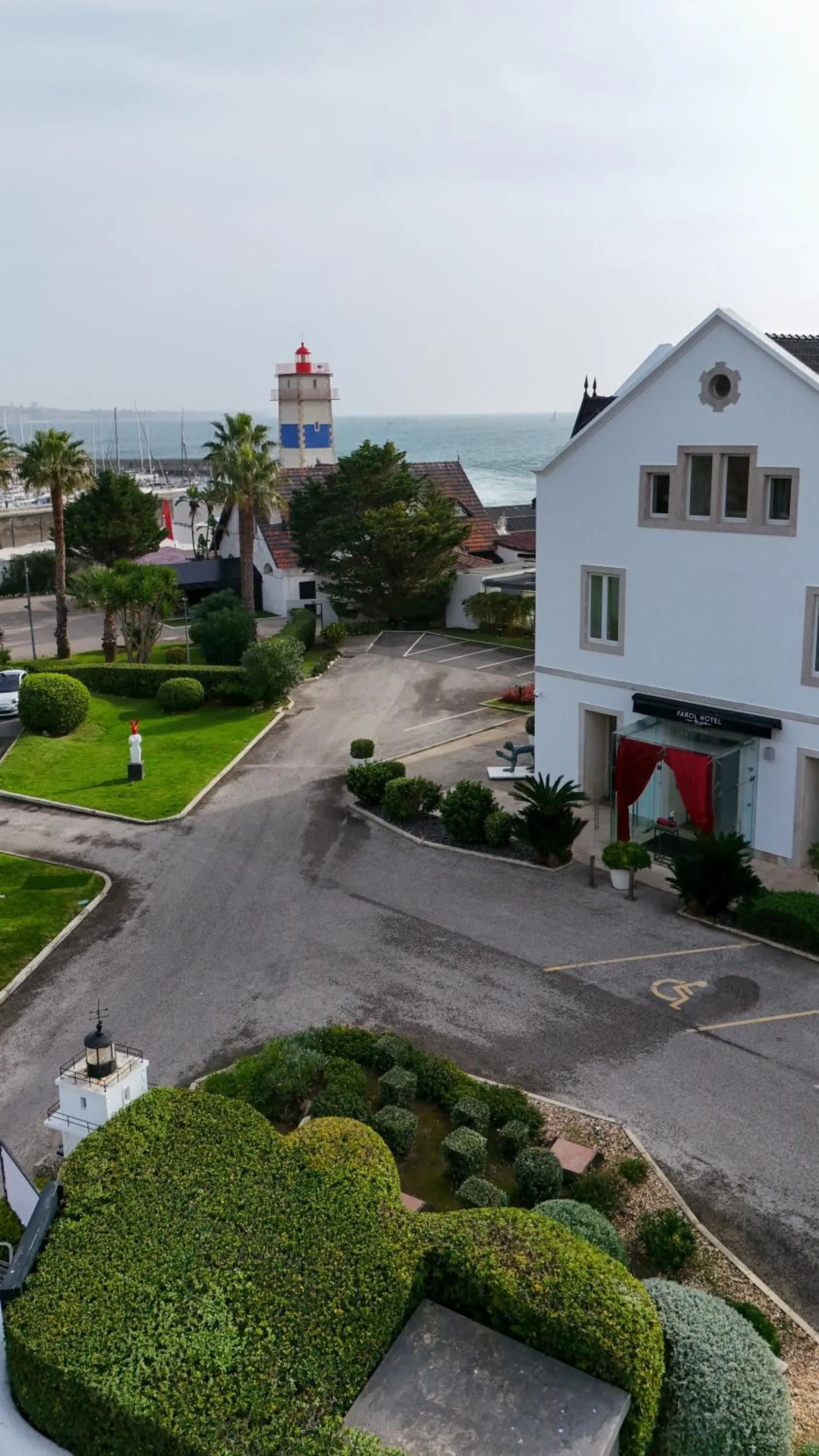 Property building in Farol Hotel