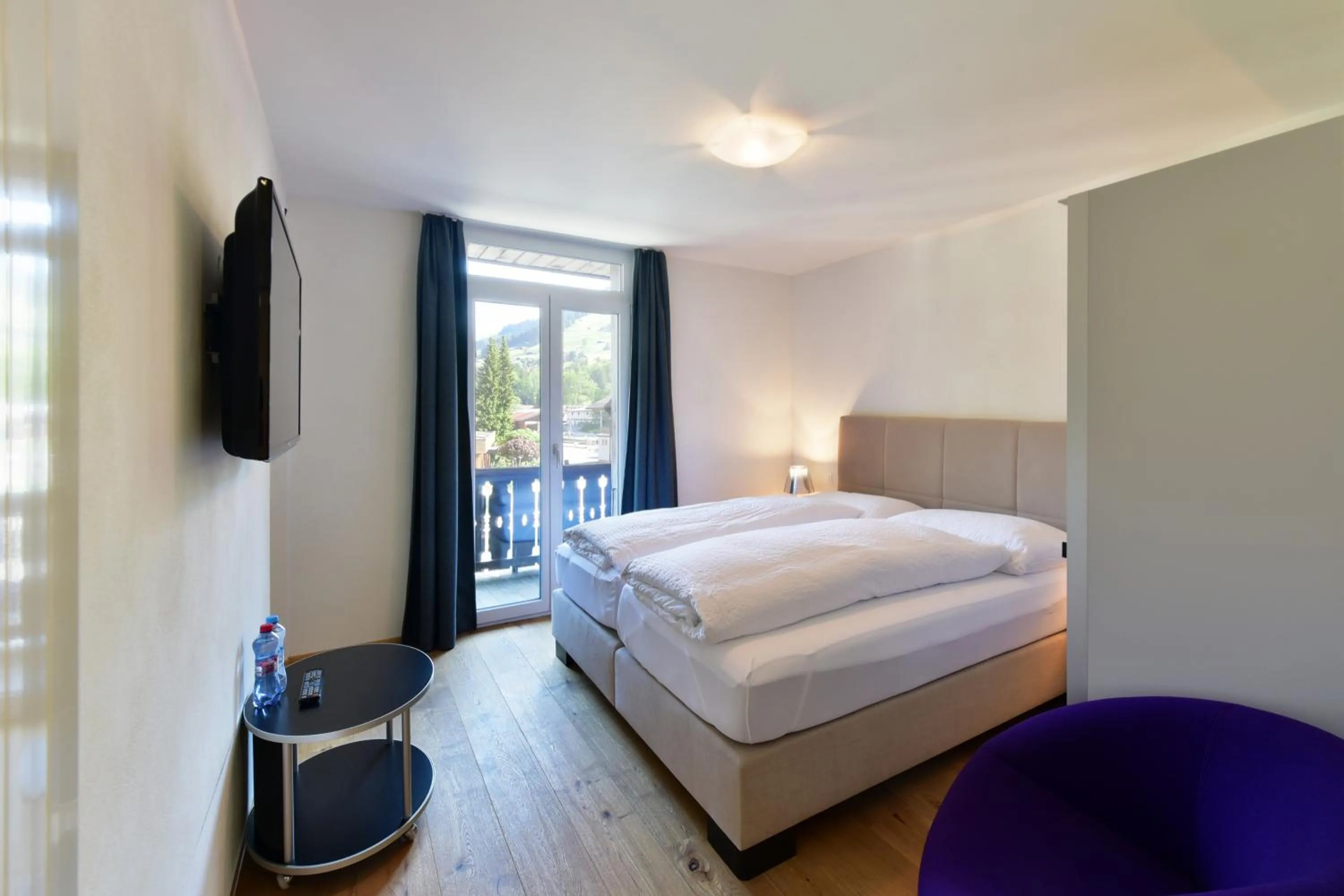 Bed in Hotel Sternen