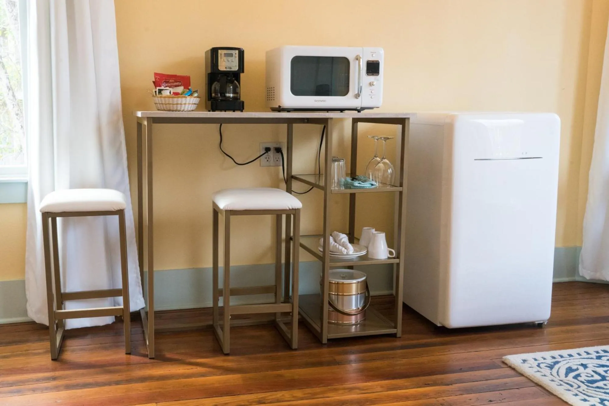 Kitchen or kitchenette in Abita Springs Hotel