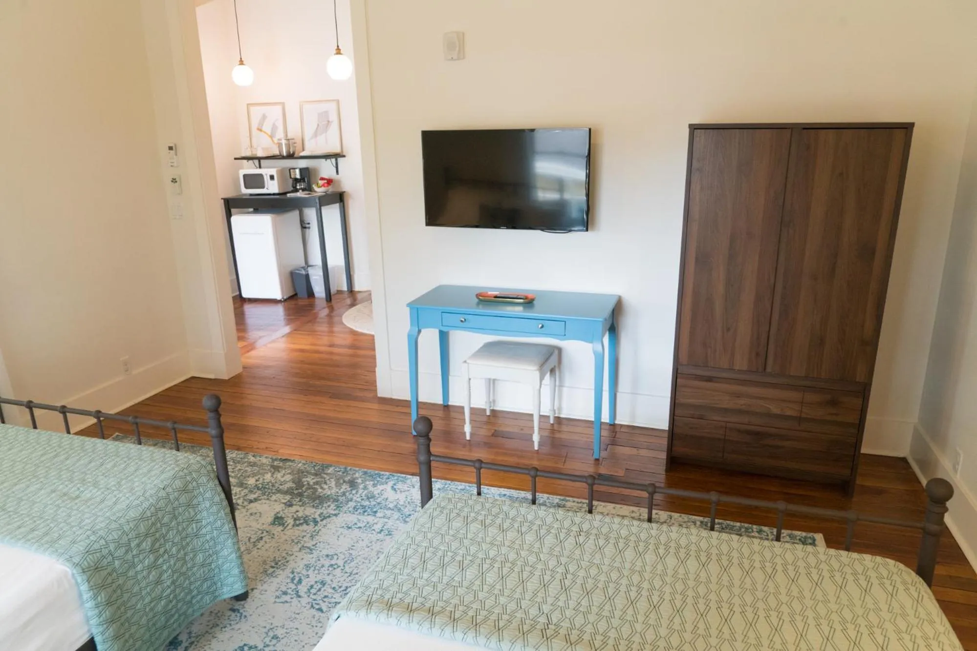 Photo of the whole room in Abita Springs Hotel