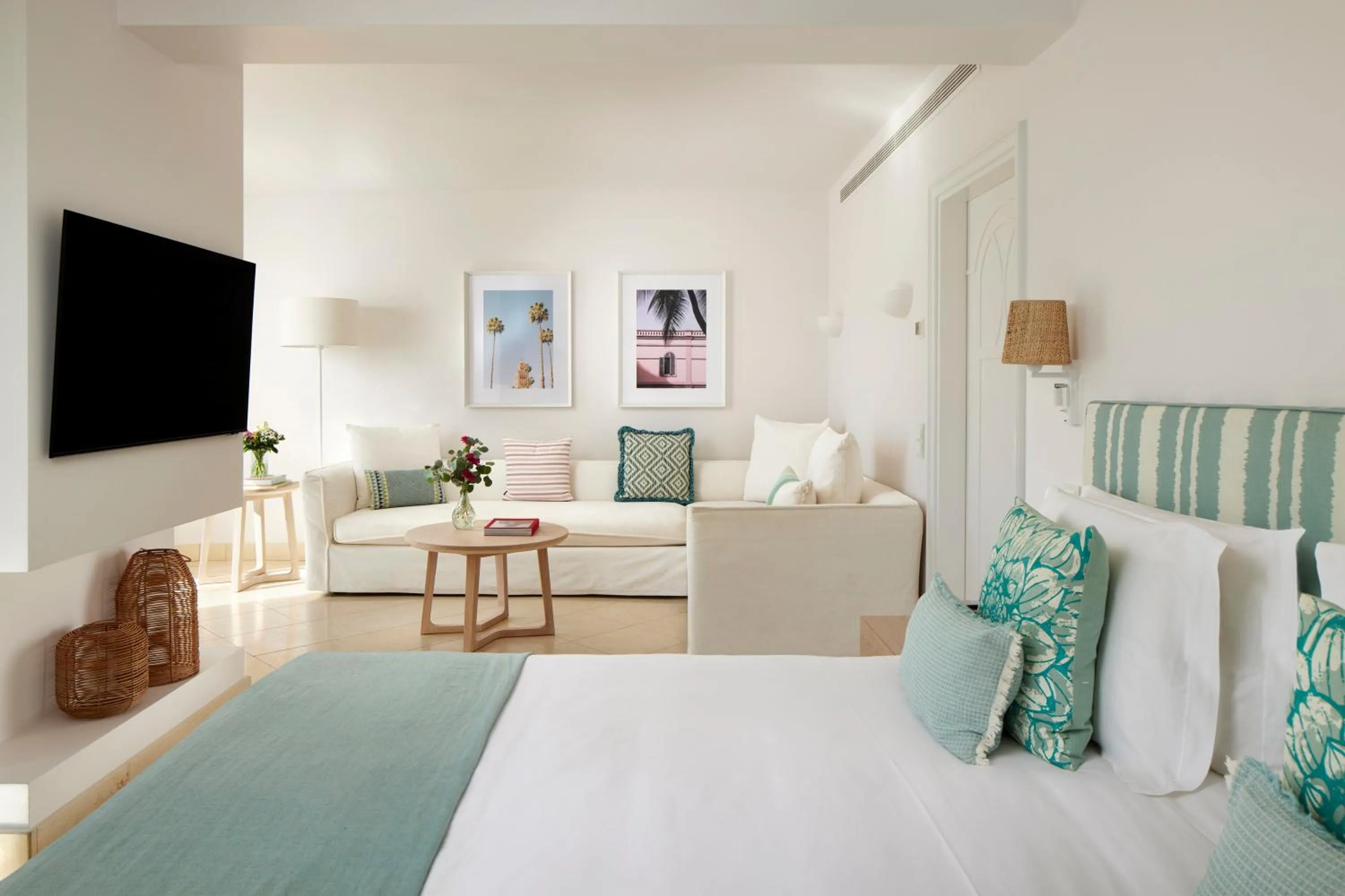 Property building, Bed in Vila Vita Parc