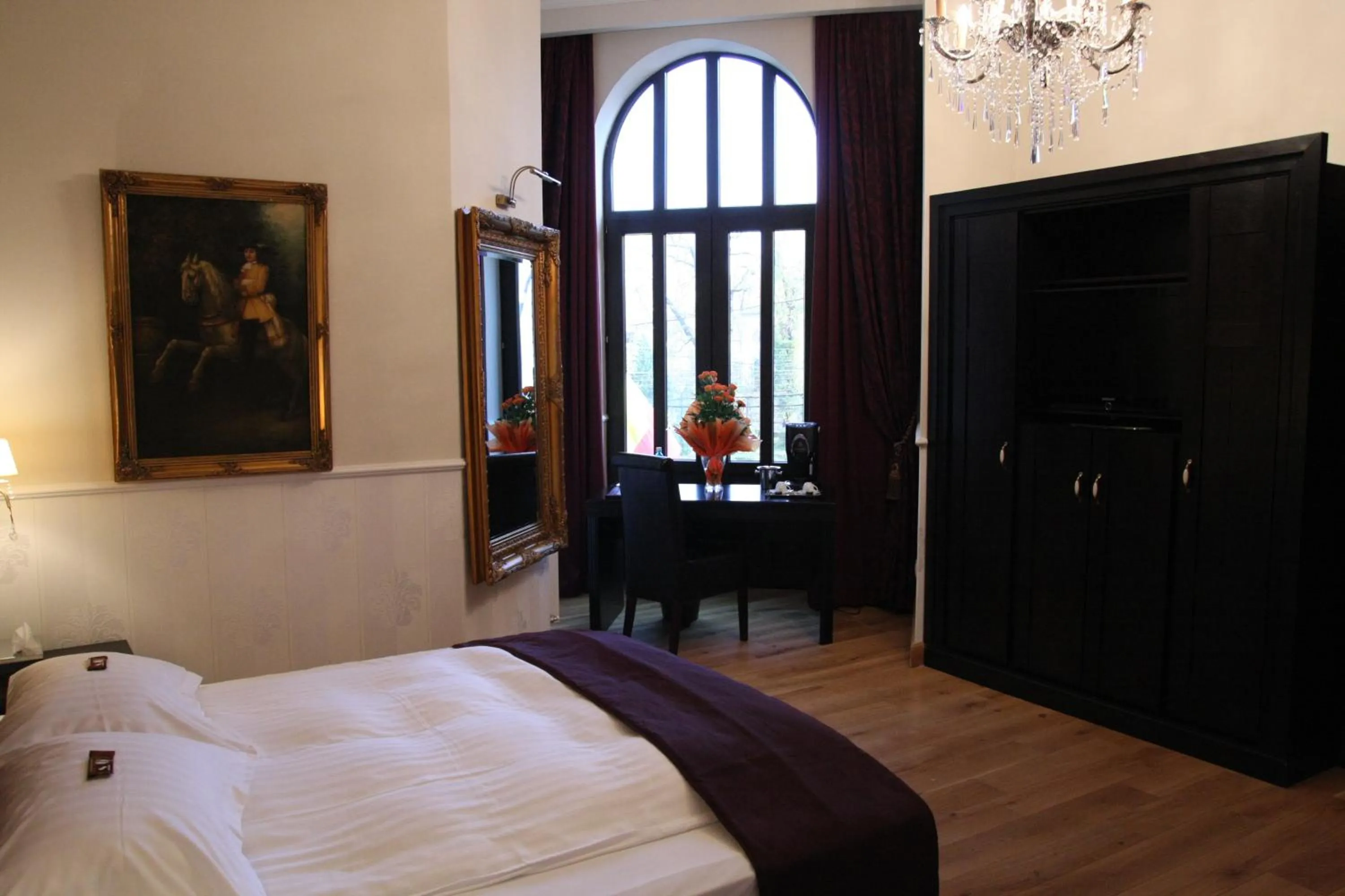 Bed in MOXA Bucharest Boutique Hotel