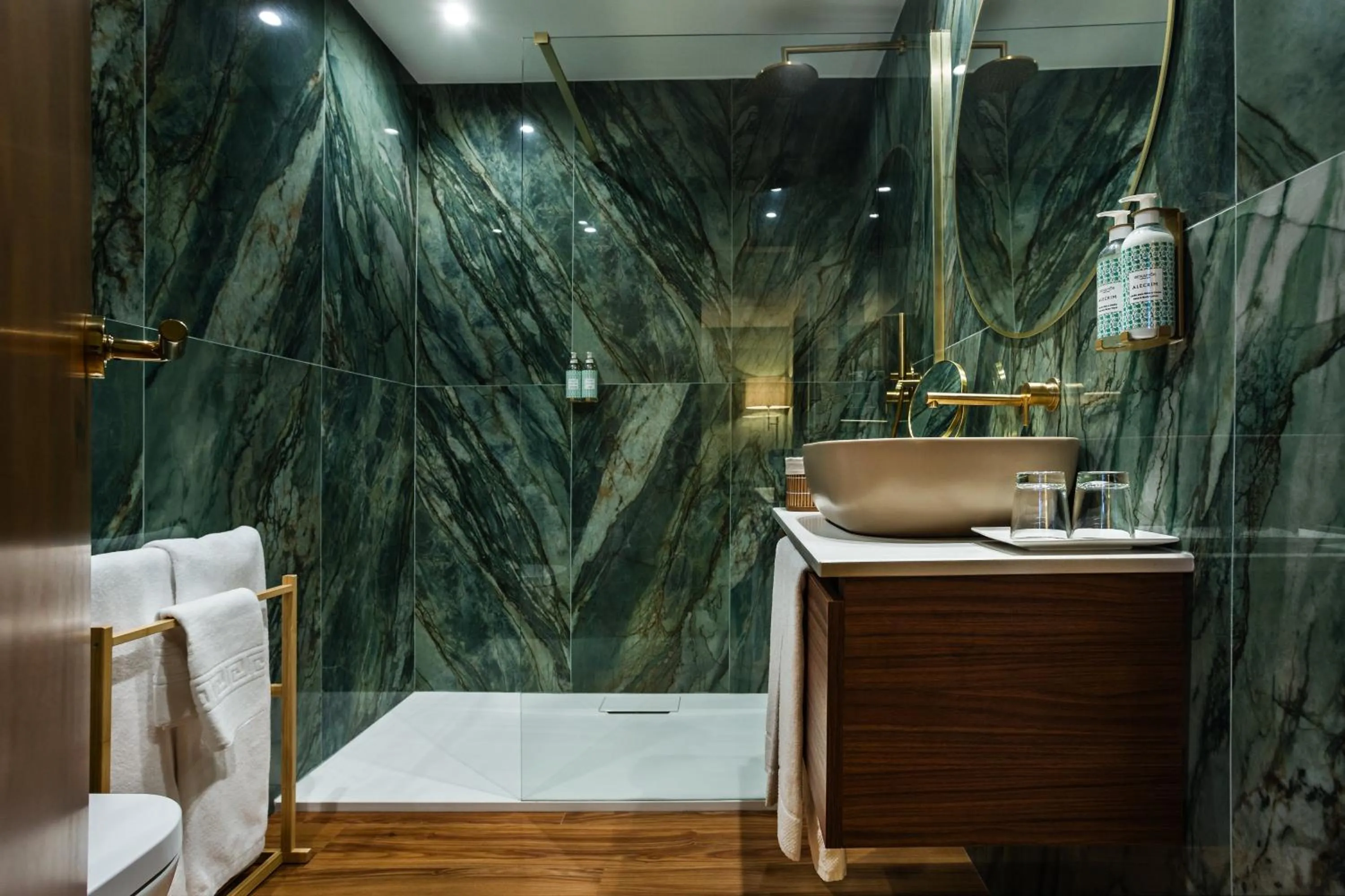 Shower in Grão Vasco - Historic Hotel and SPA