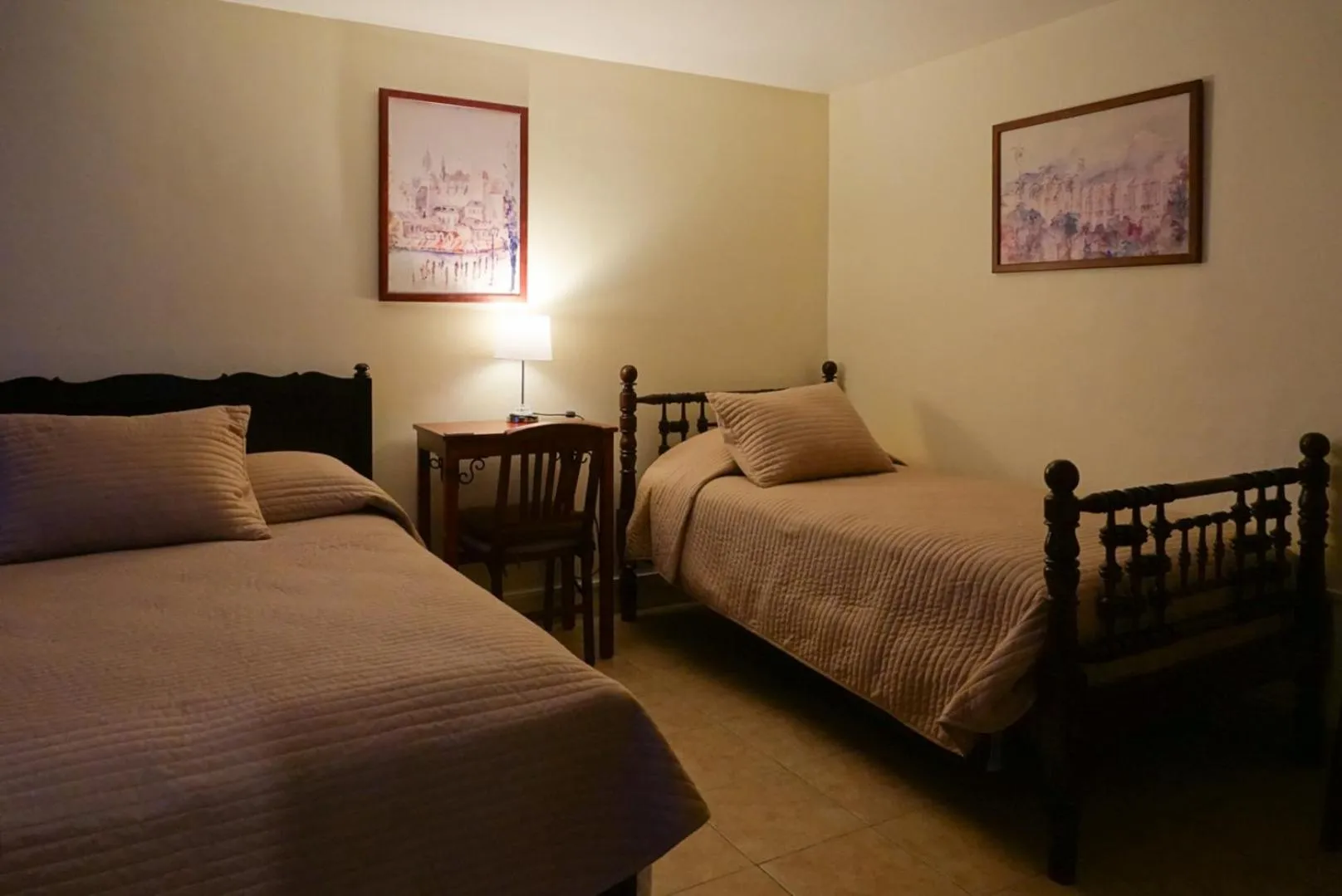 Bedroom, Bed in Posada Galeria Alberto Sedas