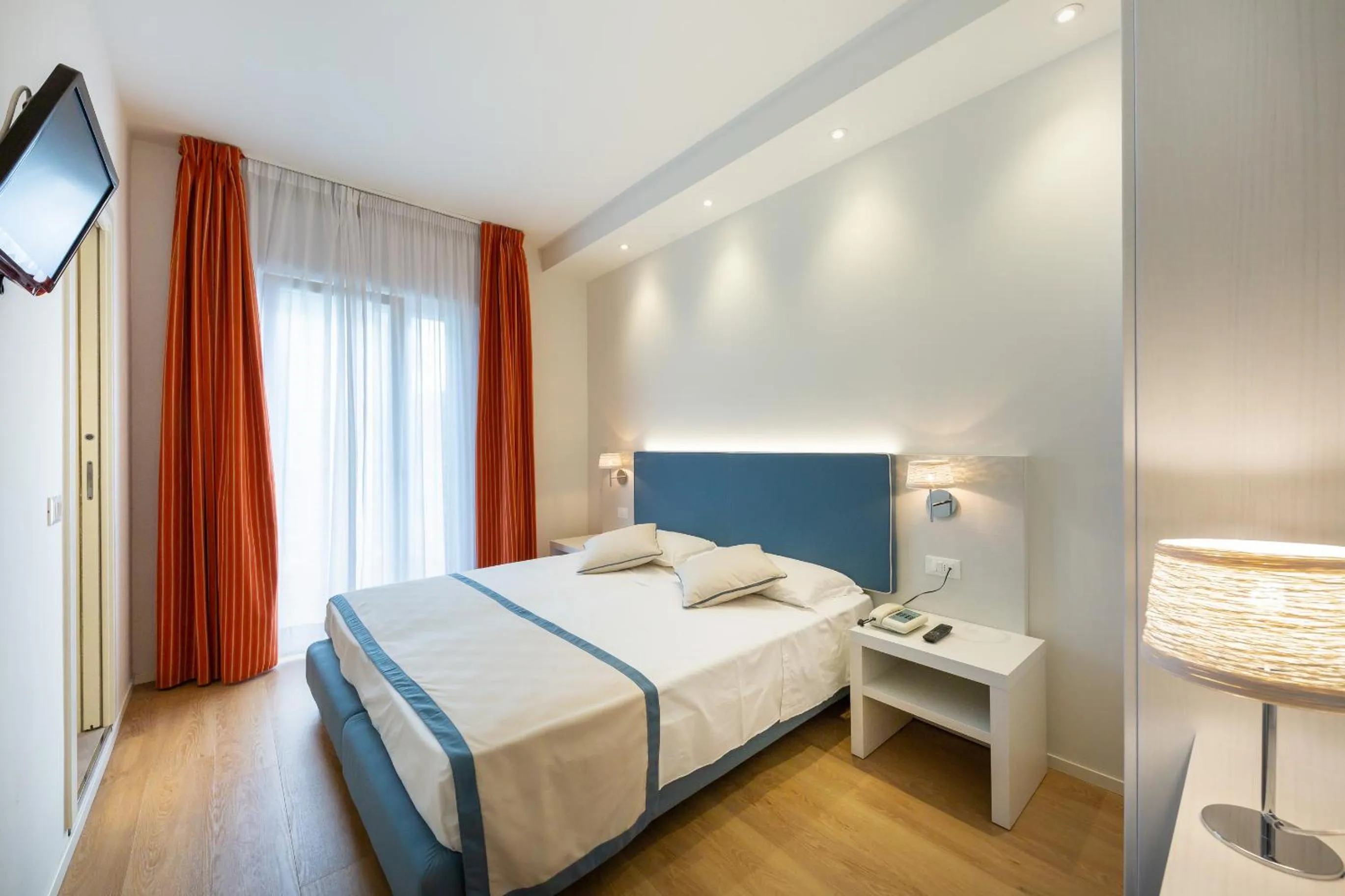 Bedroom, Bed in Hotel Ariston