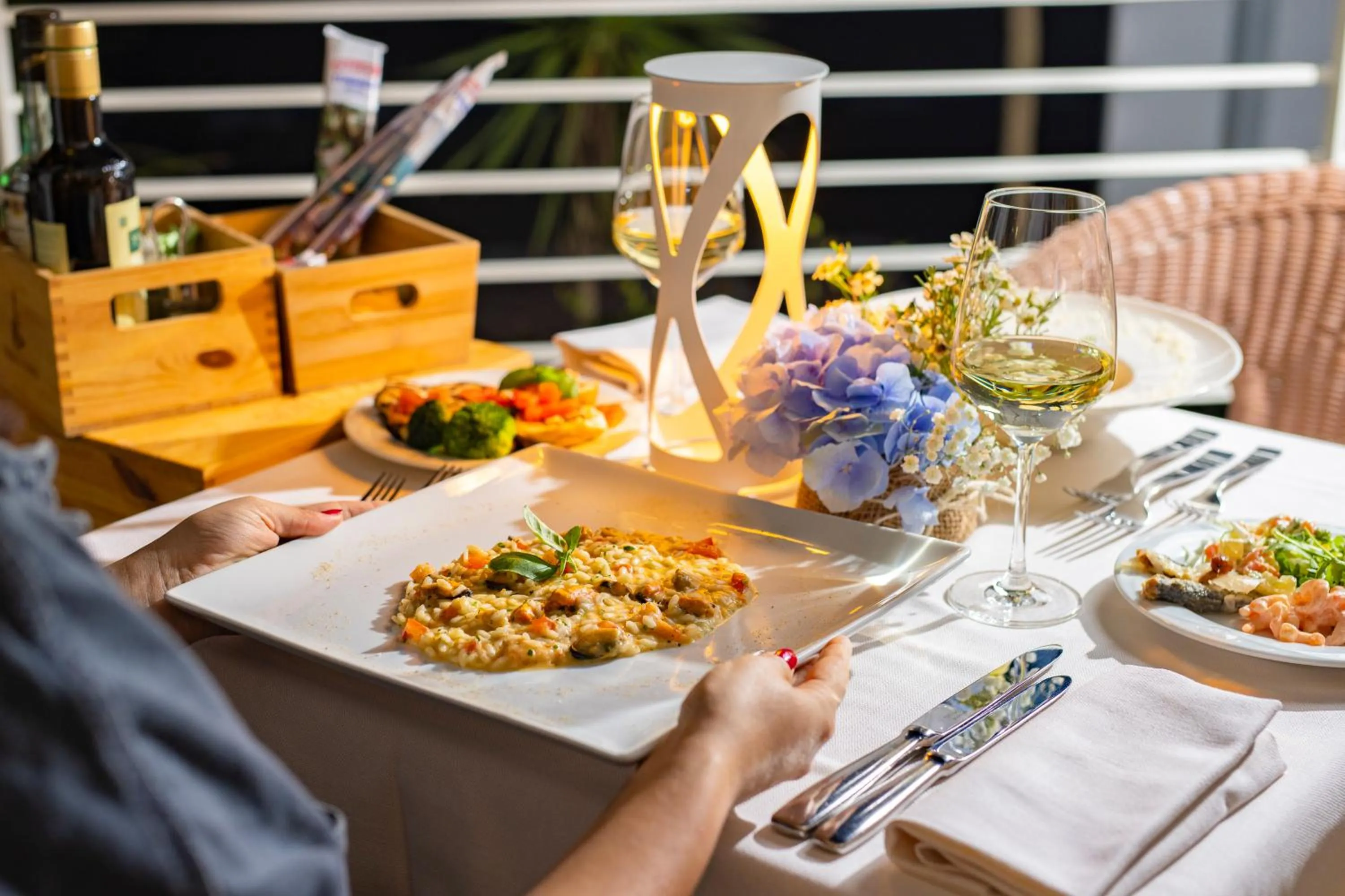 Restaurant/places to eat in Hotel Ariston