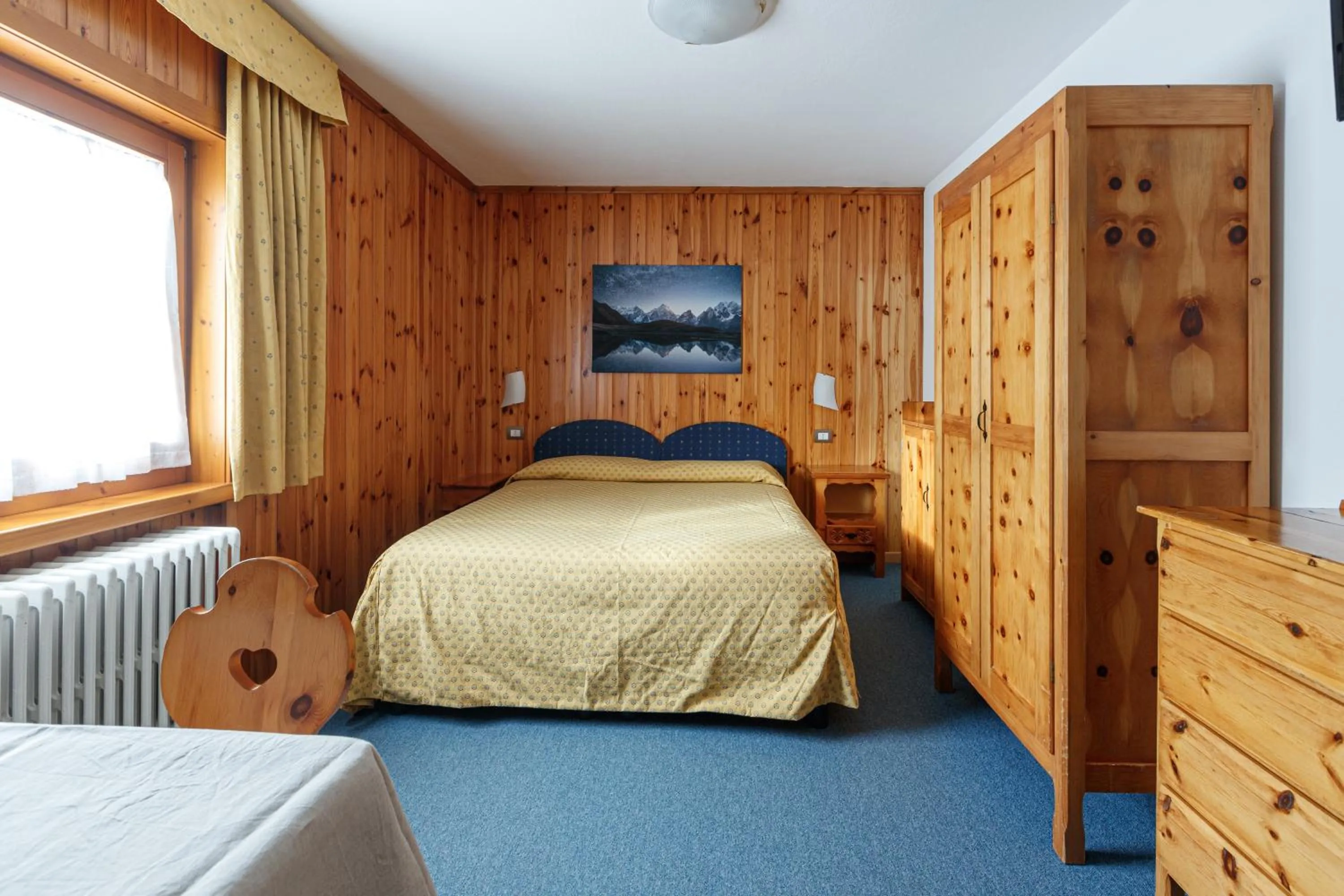 Photo of the whole room, Bed in Residence Sci Sport