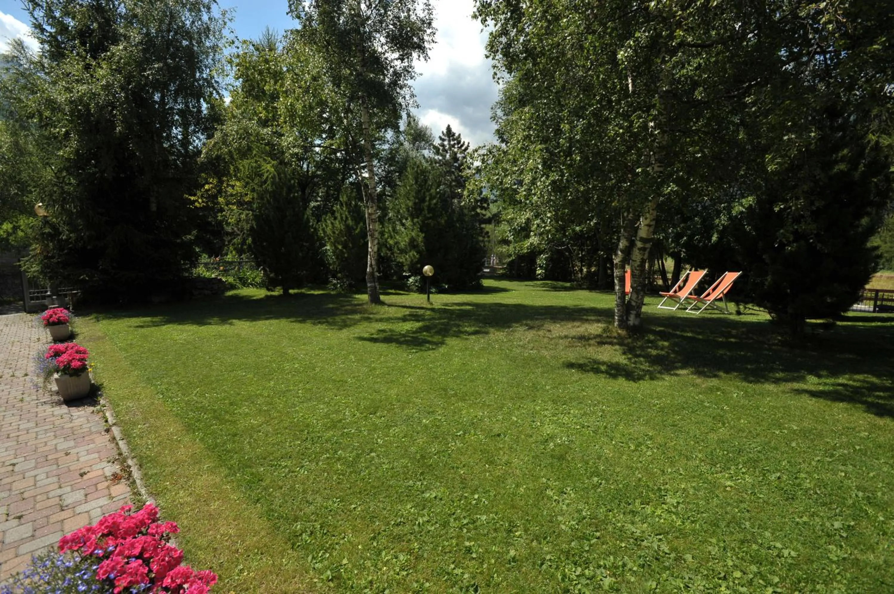 Summer in Residence Sci Sport