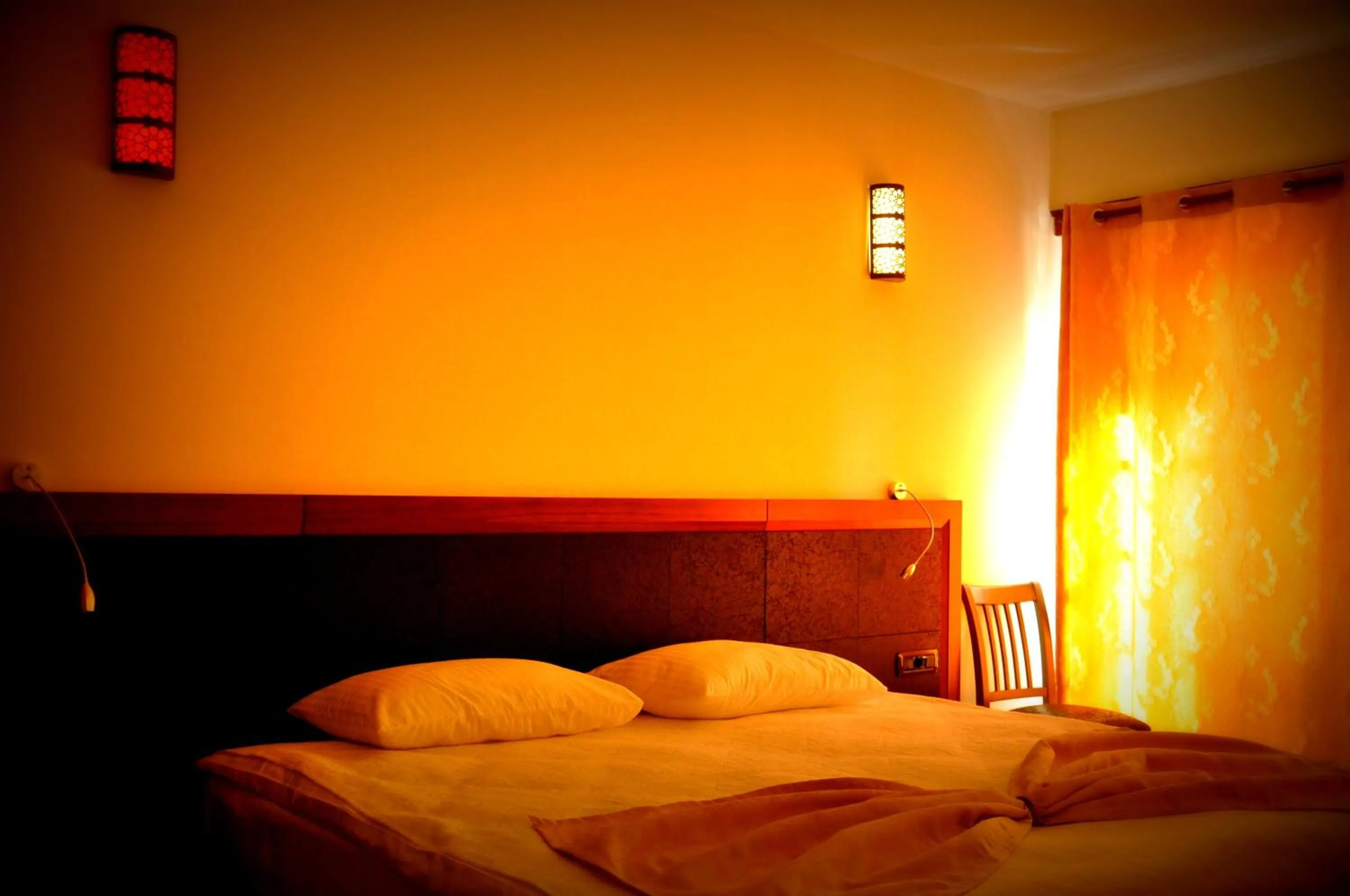 Shower, Bed in Simre Hotel