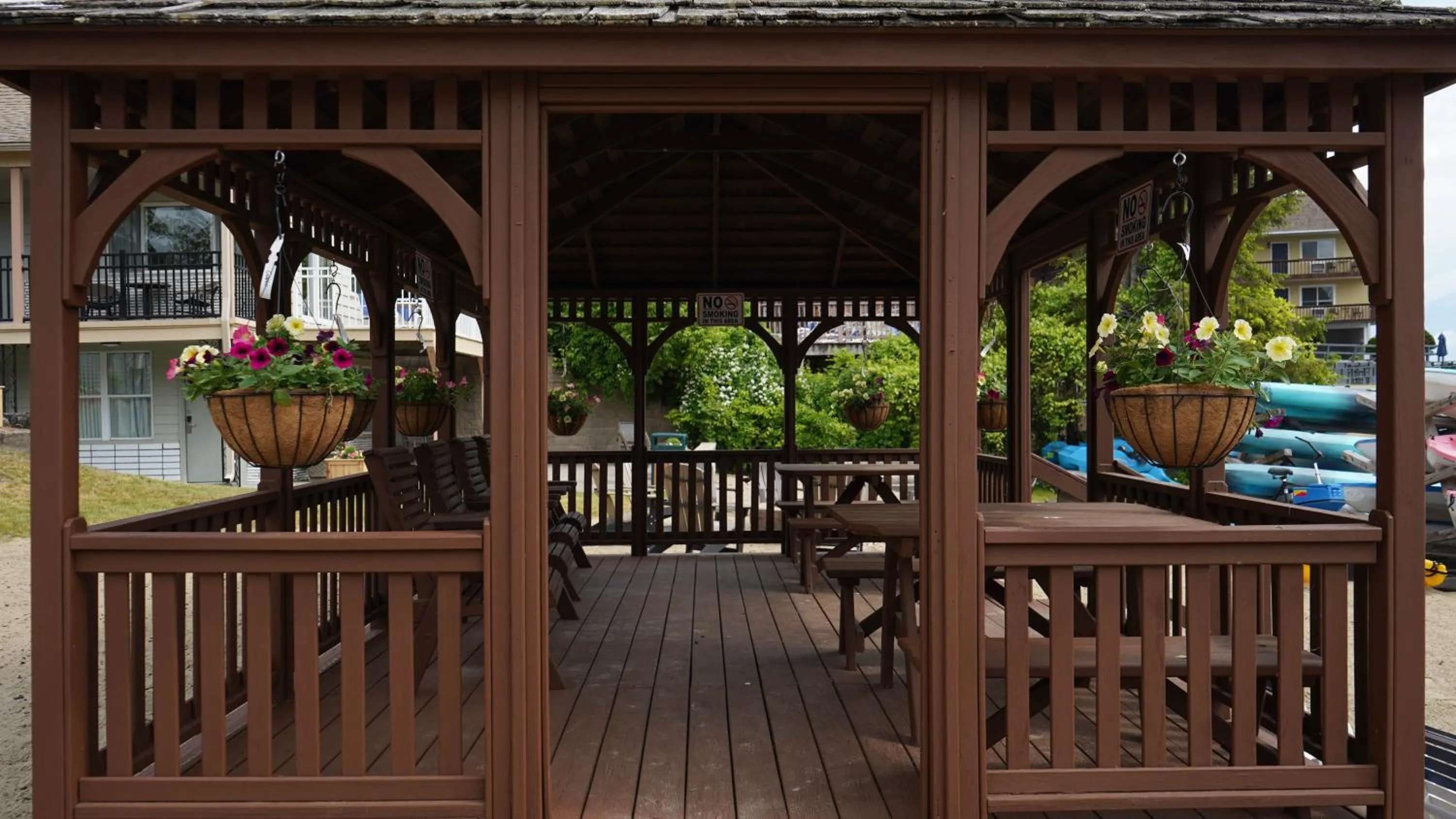 Seating area in Marine Village Resort