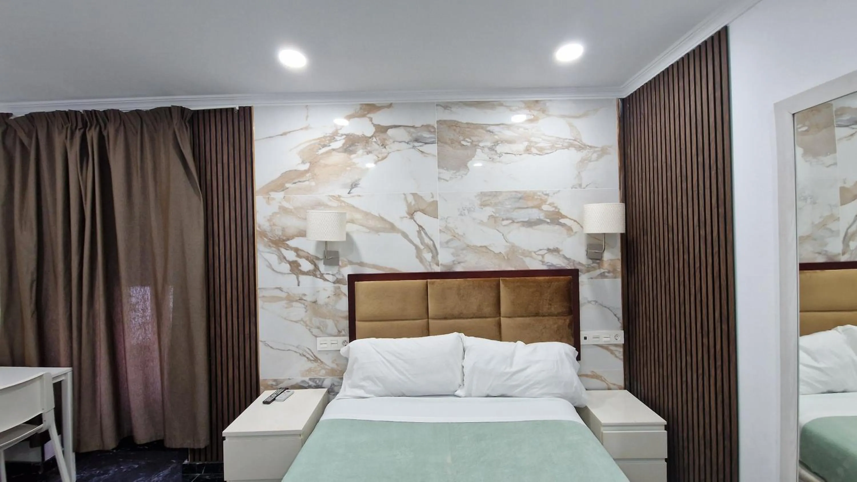 Bed in Boutique Princesa