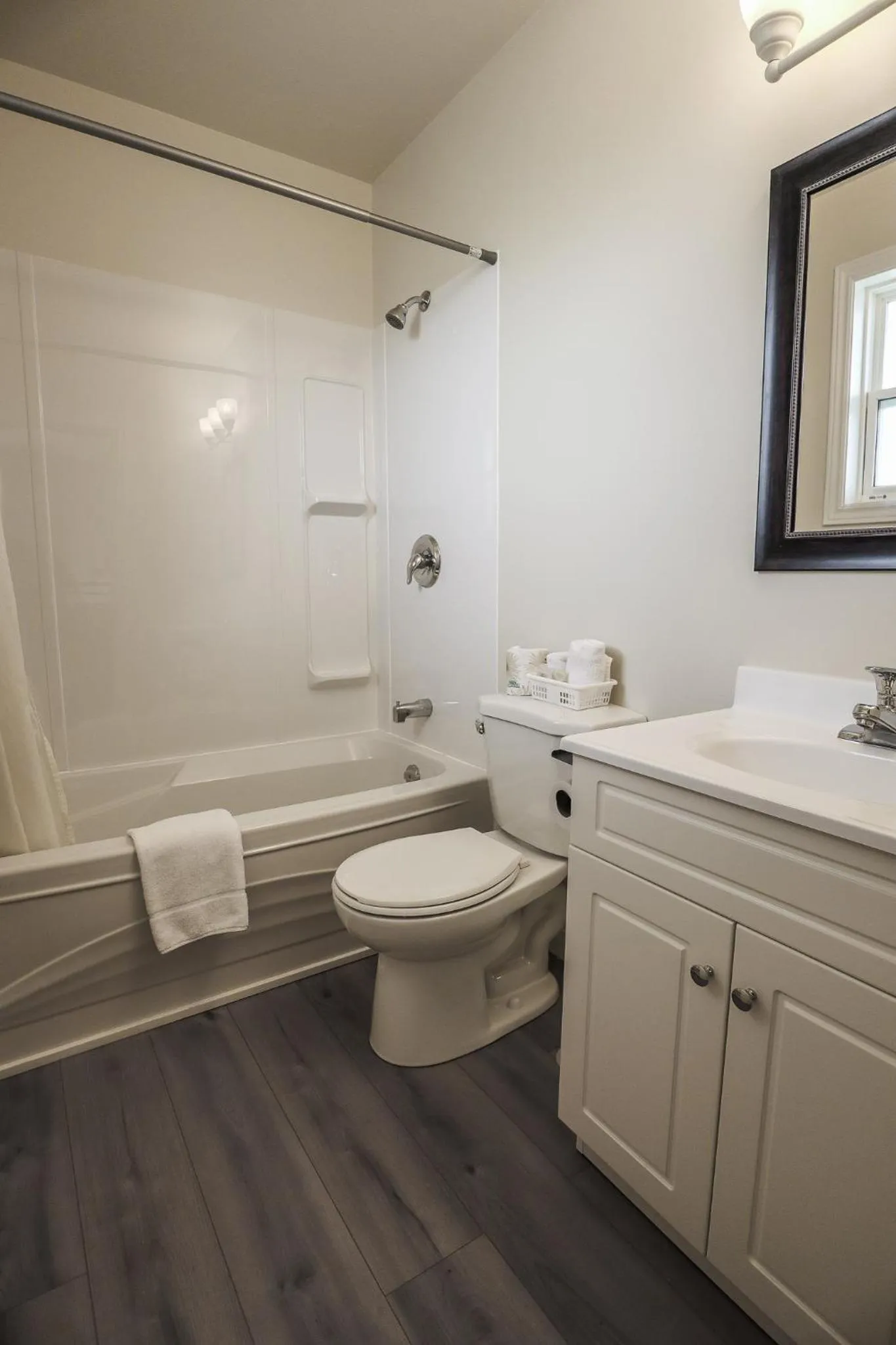 Bathroom in Atlantic Motel