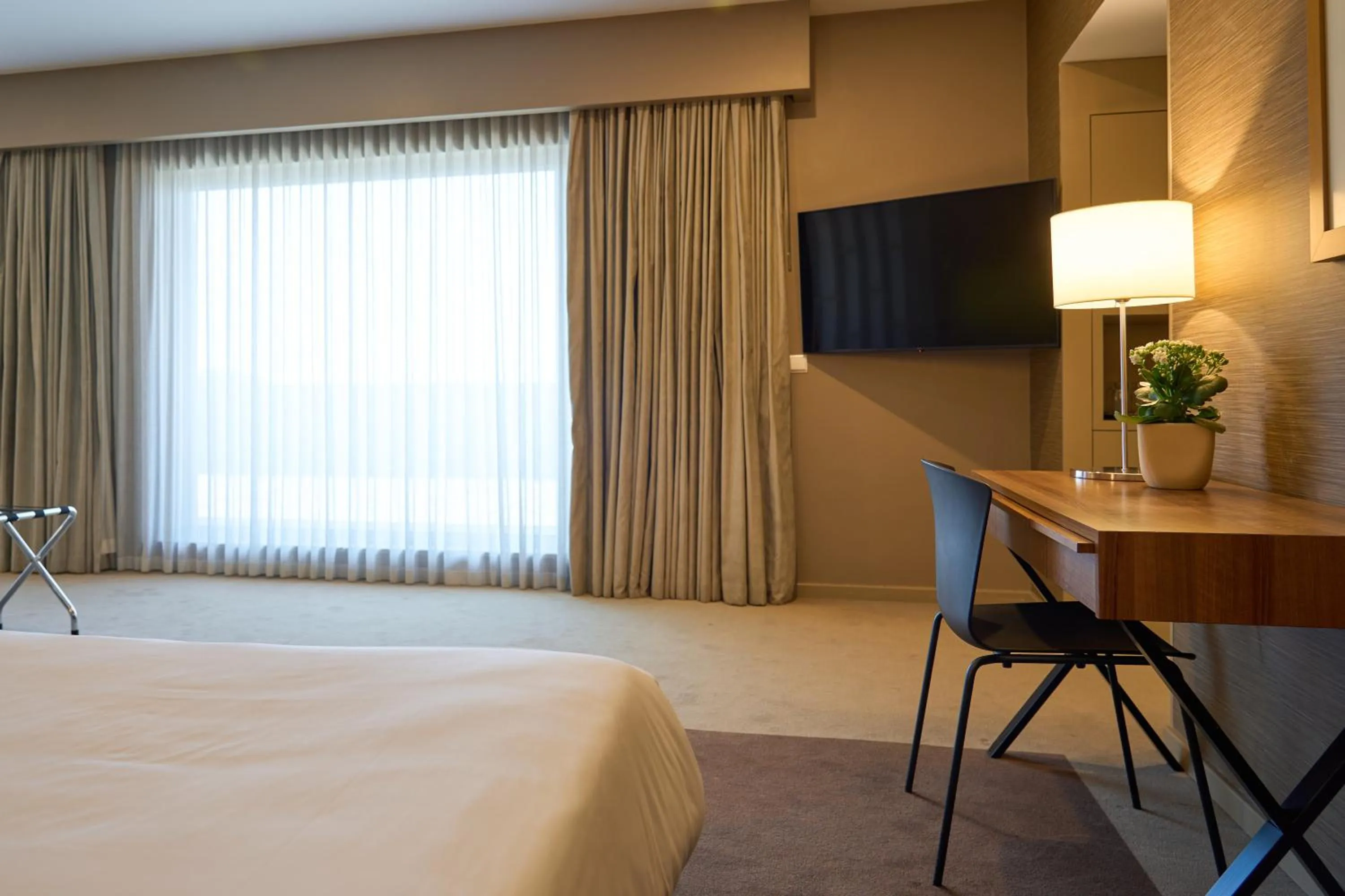 Bedroom, Bed in Portus Cale Hotel