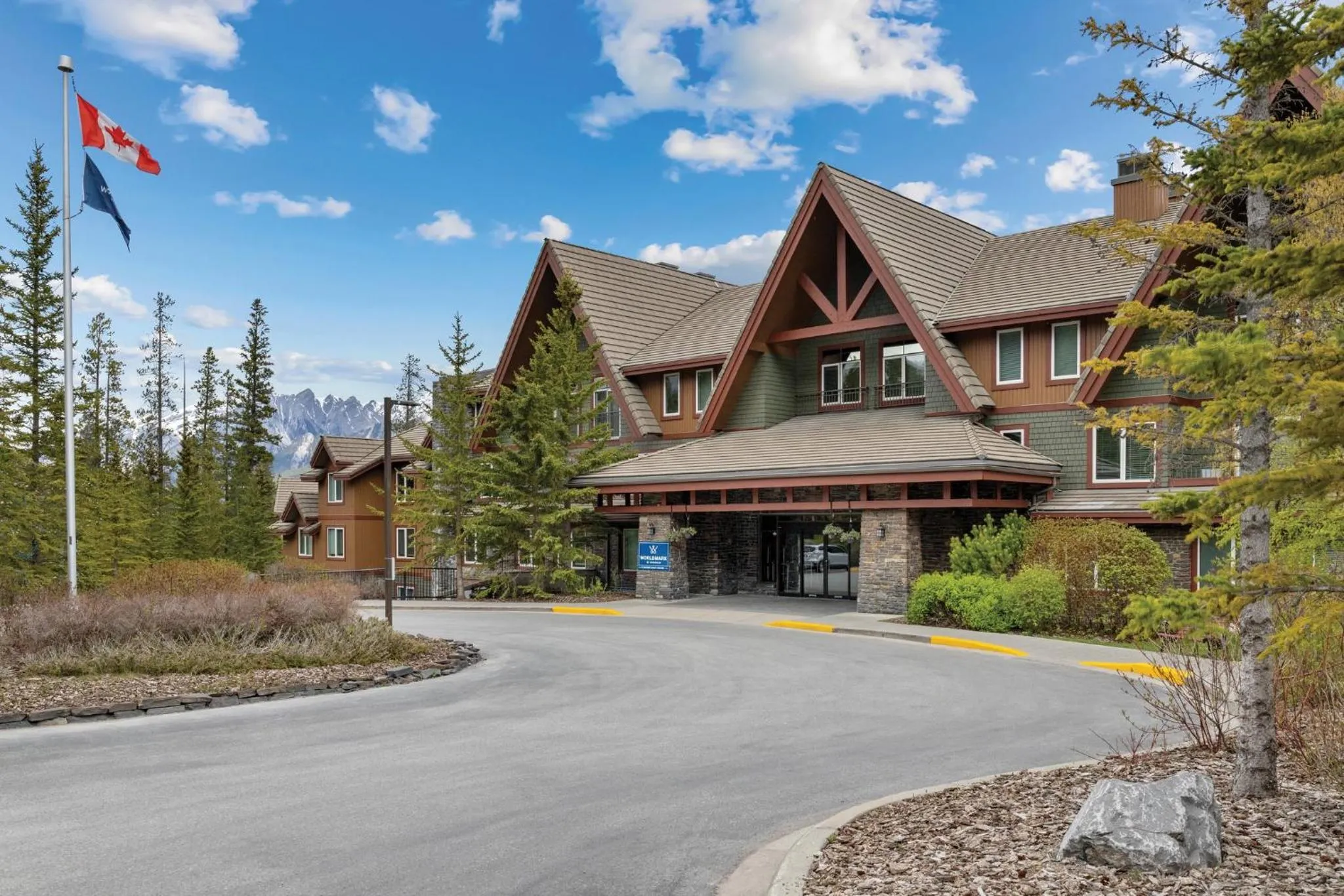 Property building in WorldMark Canmore-Banff