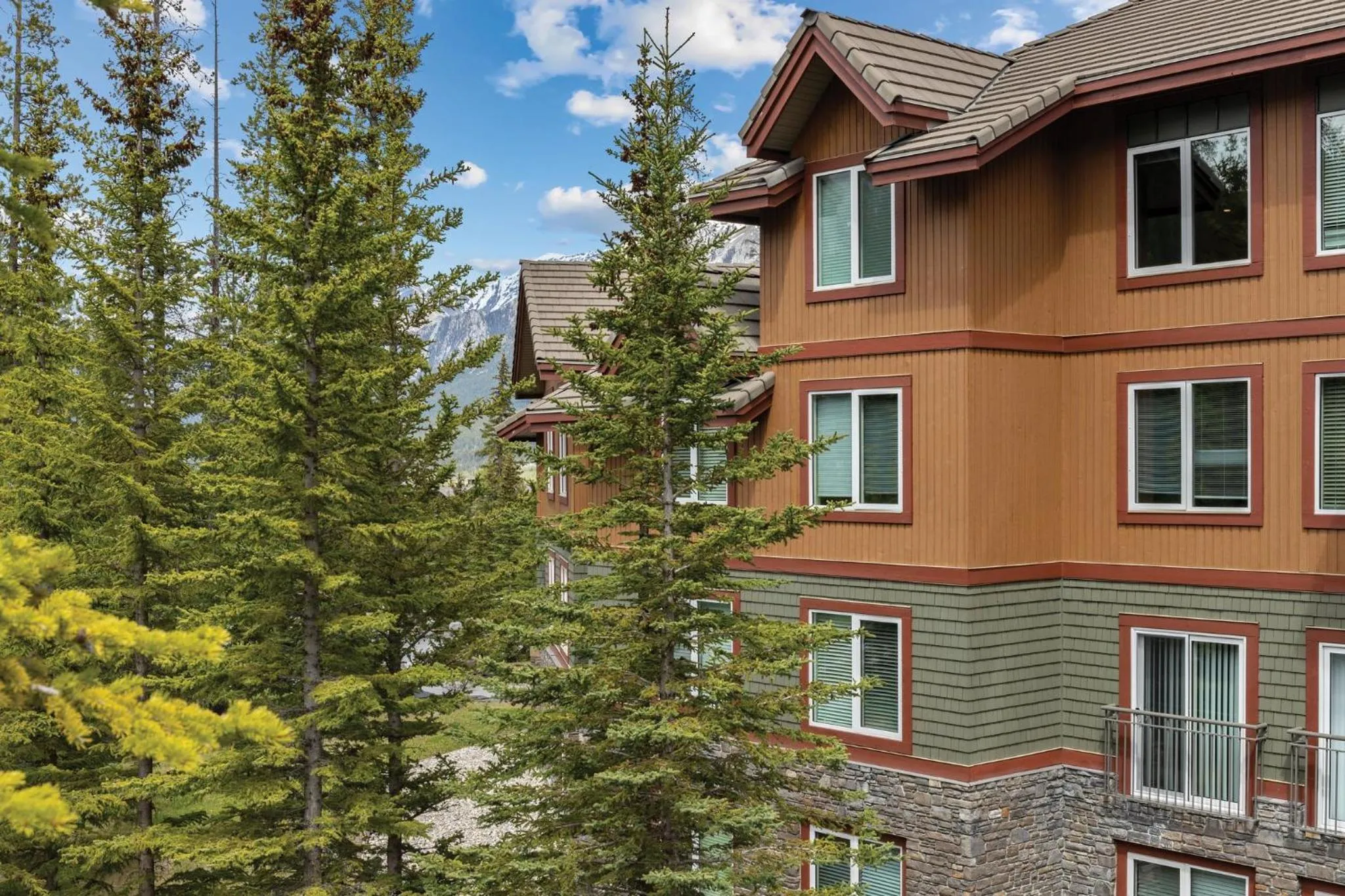 Property building in WorldMark Canmore-Banff