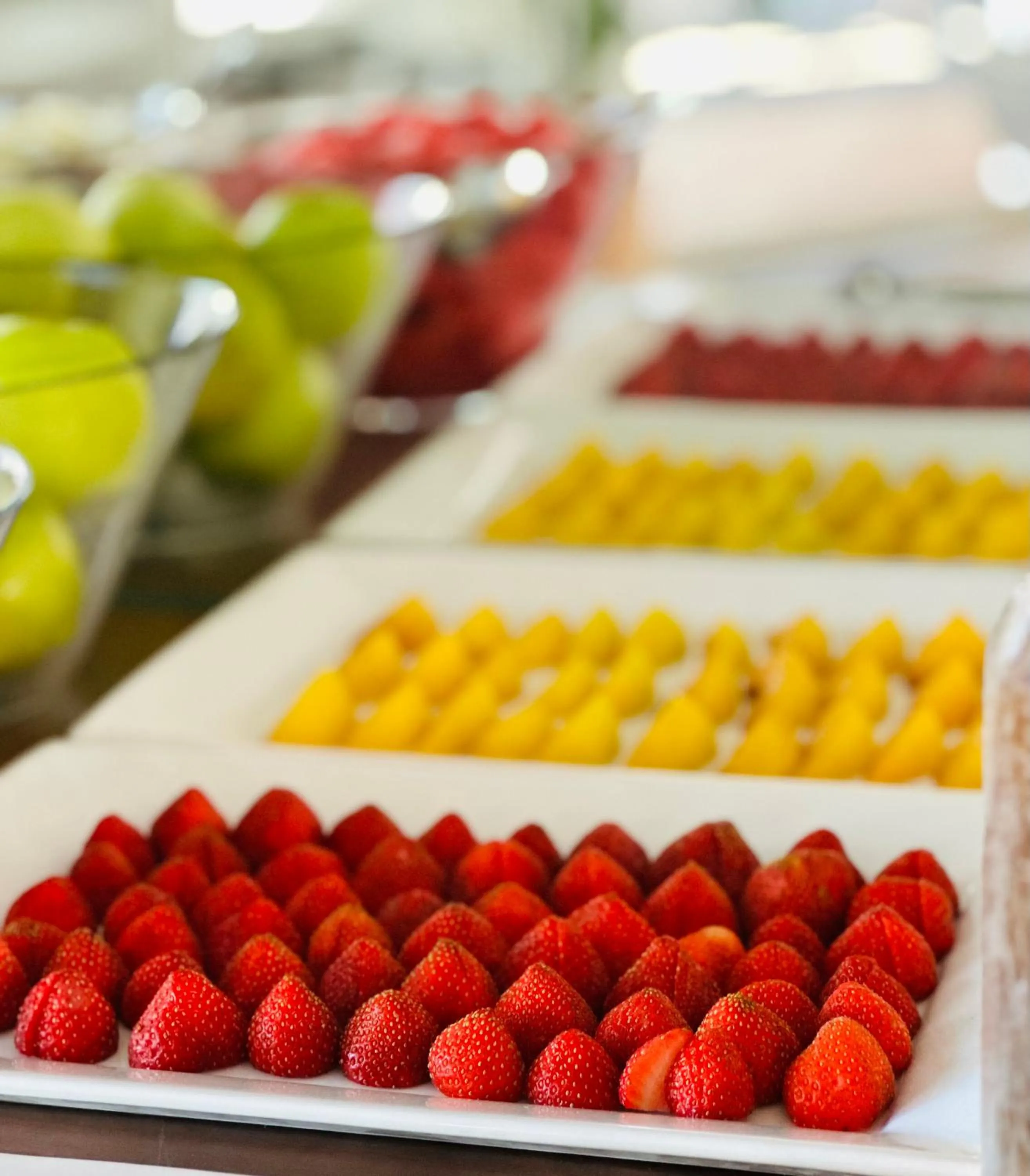 Buffet breakfast in Vila Luz