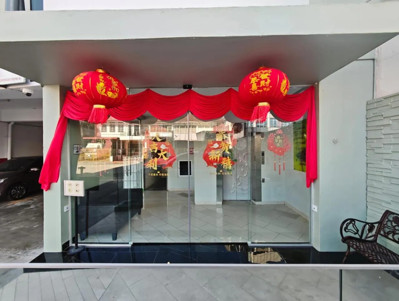 Property building in Yan Hotel