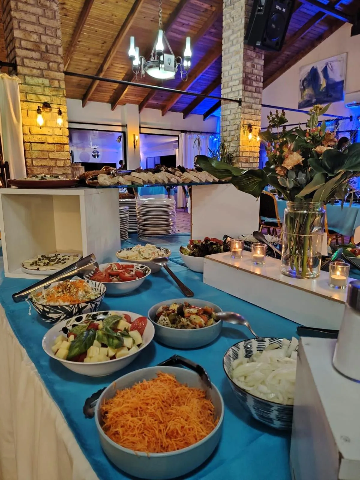 Restaurant/places to eat in El Descubrimiento Resort Club