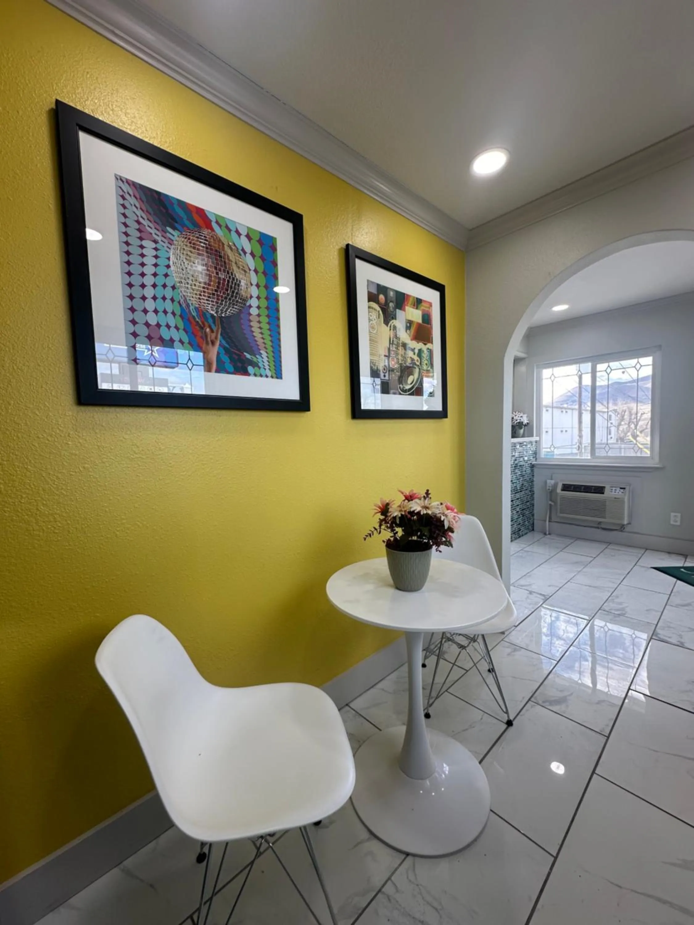 Lobby or reception in Americas Best Value Inn Winnemucca