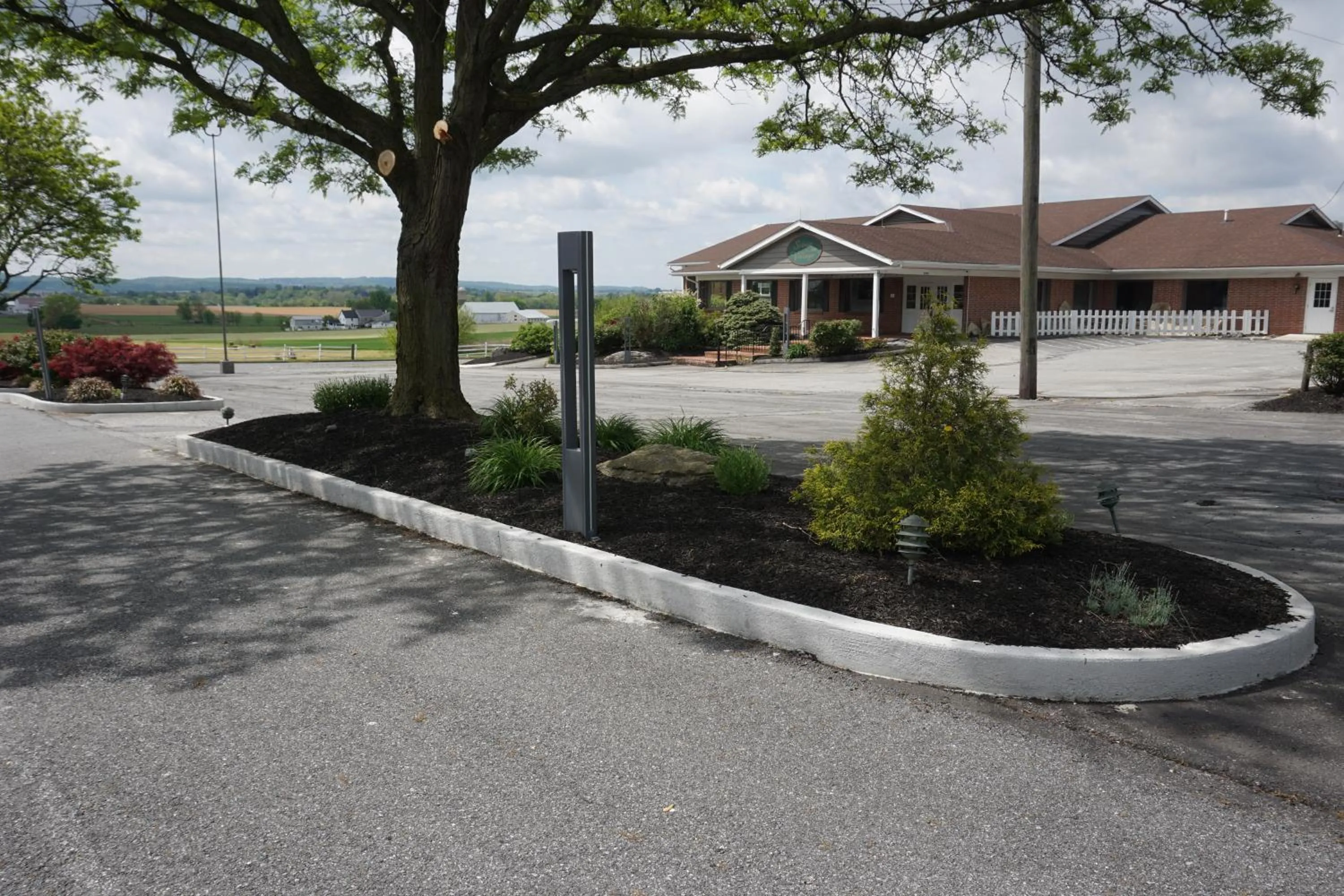 Street view in Harvest Drive Family Inn - Renovated Rooms