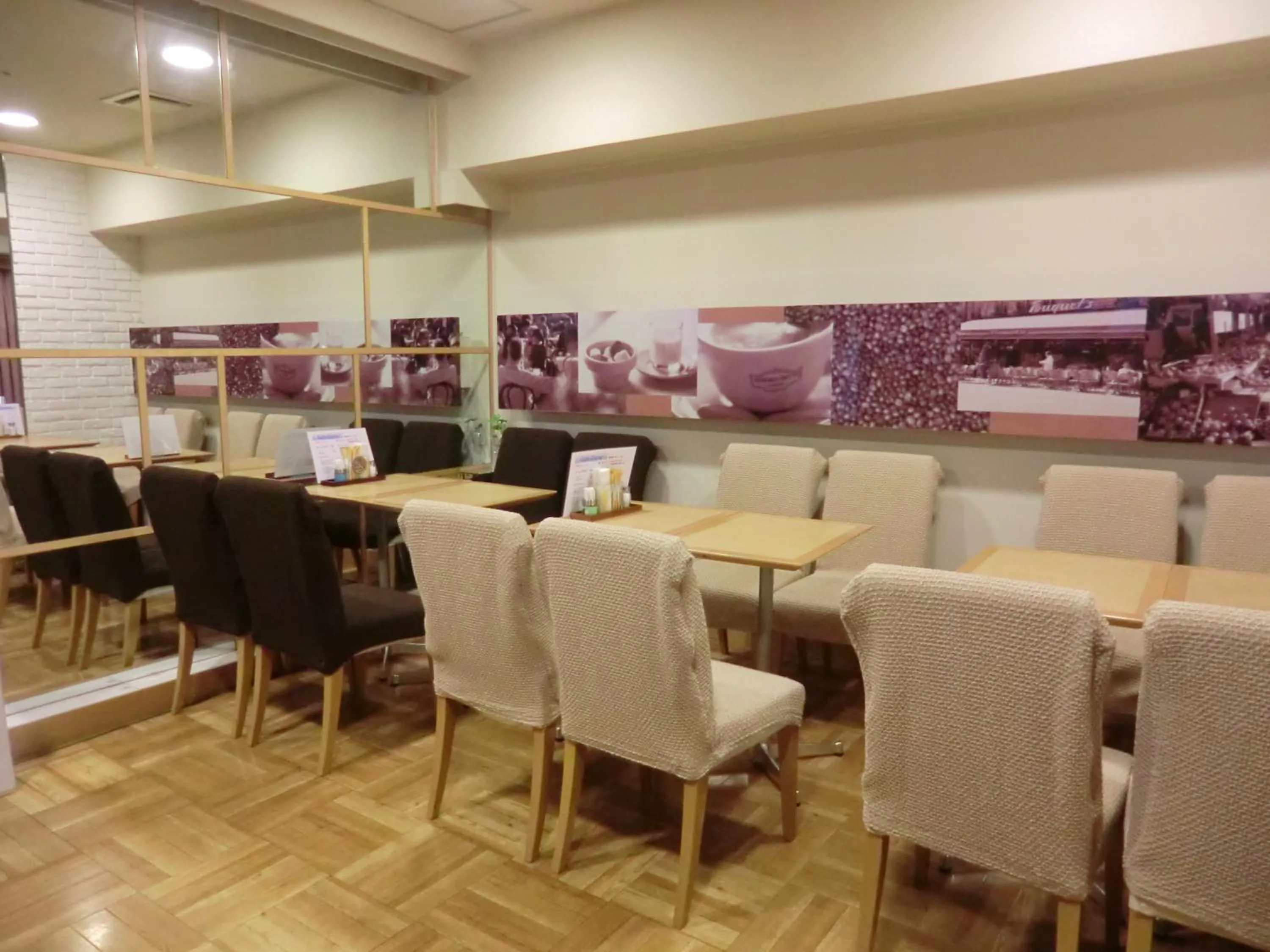 Restaurant/places to eat in Azu Garden Nippombashi