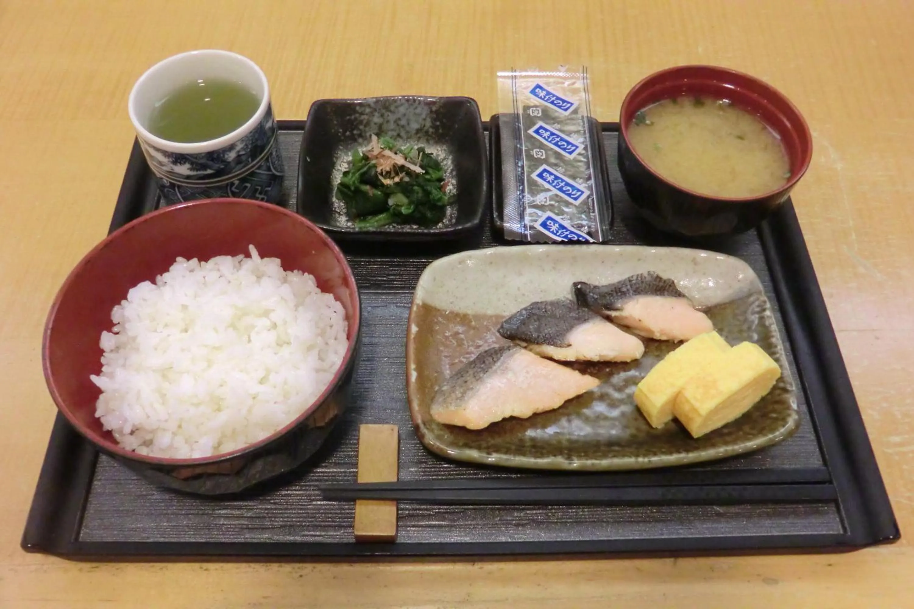 Breakfast in Azu Garden Nippombashi