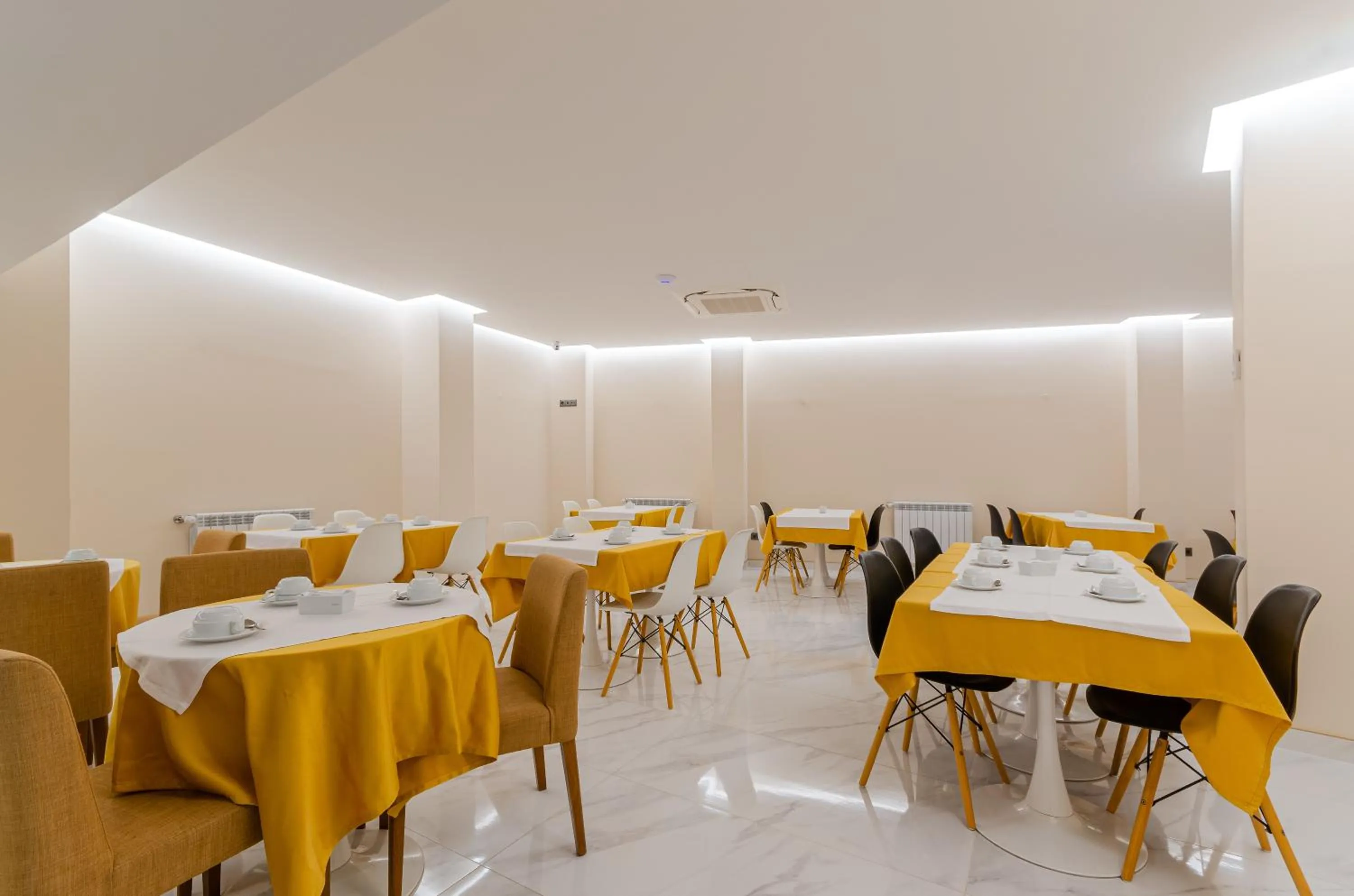 Breakfast in Hotel Alvorada