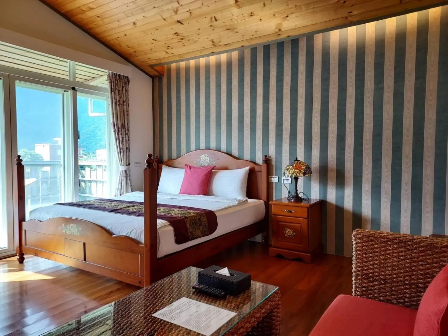 Photo of the whole room, Bed in Jimei Homestay