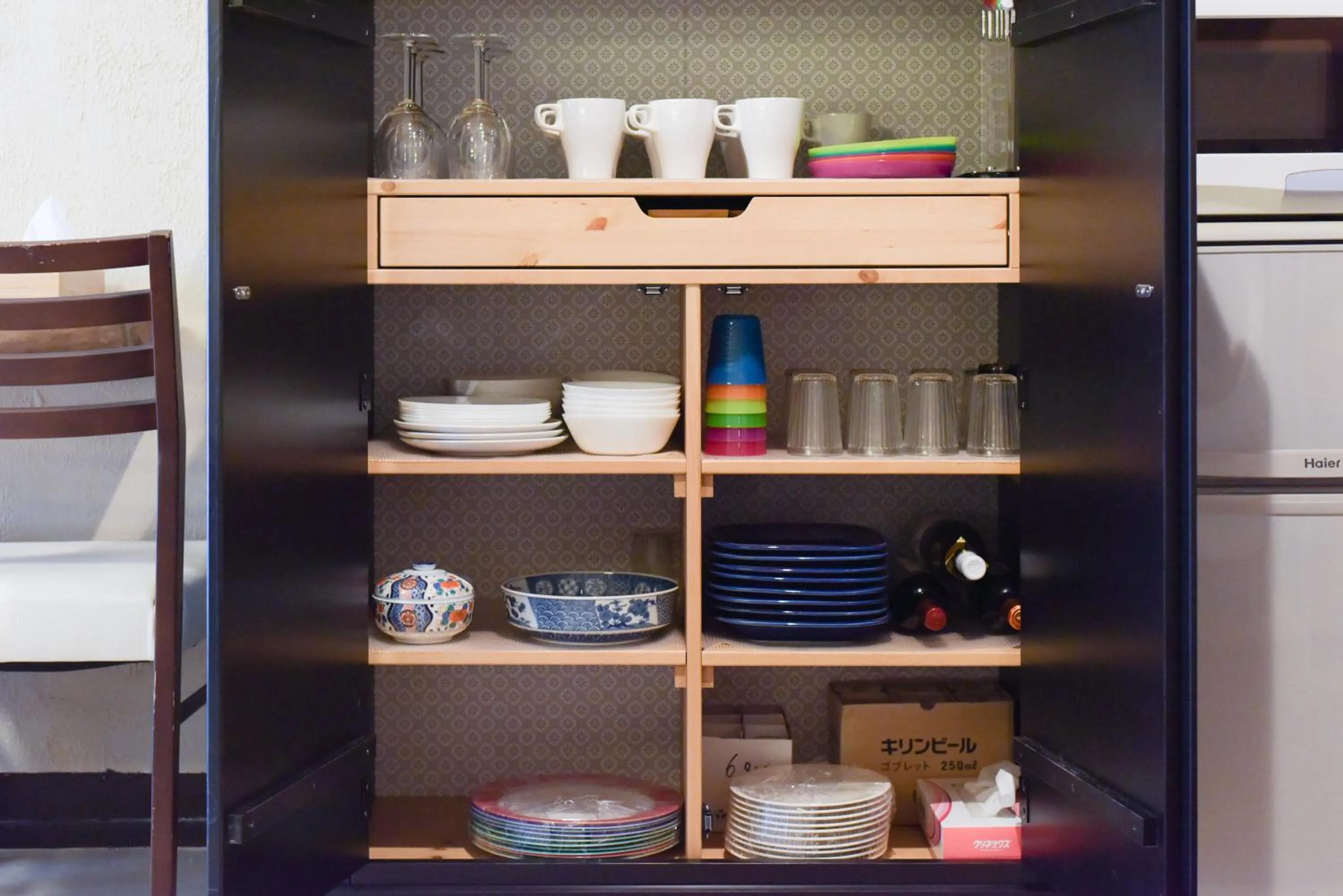 Kitchen or kitchenette in Yoyogi House