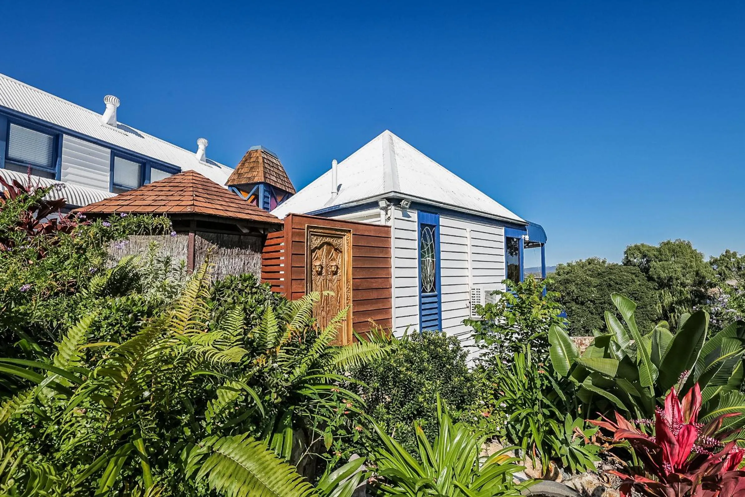 Garden in 1770 Sovereign Lodge Retreat