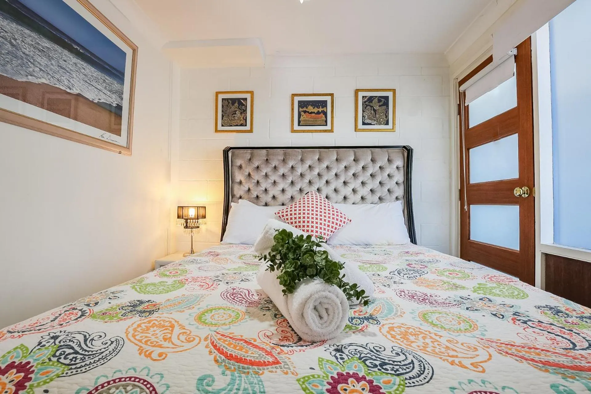 Bed in 1770 Sovereign Lodge Retreat