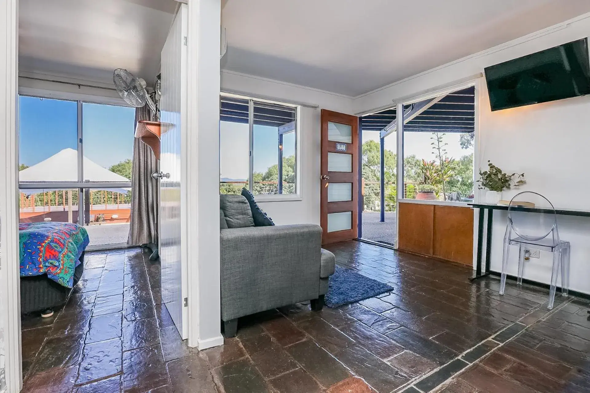 One-Bedroom Suite - Grajagan in 1770 Sovereign Lodge Retreat One-Bedroom Suite - Grajagan in 1770 Sovereign Lodge Retreat