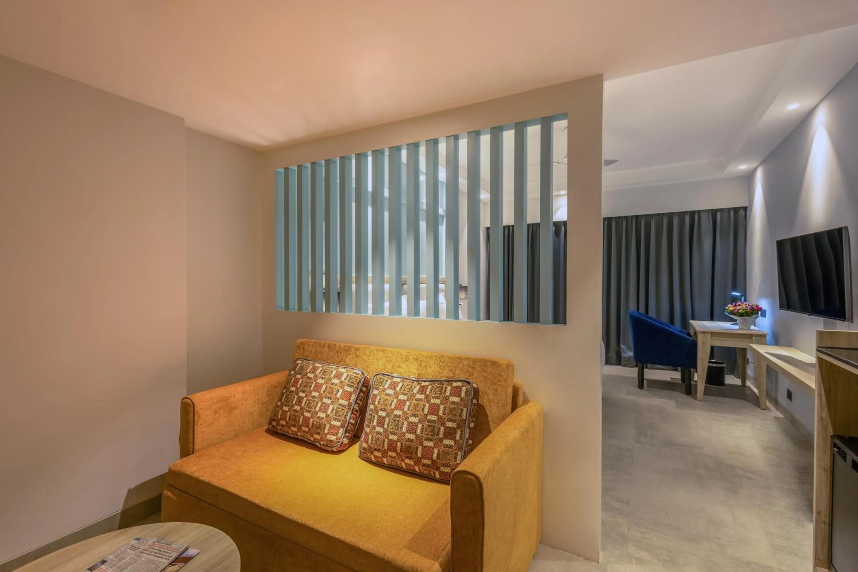 Seating area in Ramada by Wyndham Goa Arpora