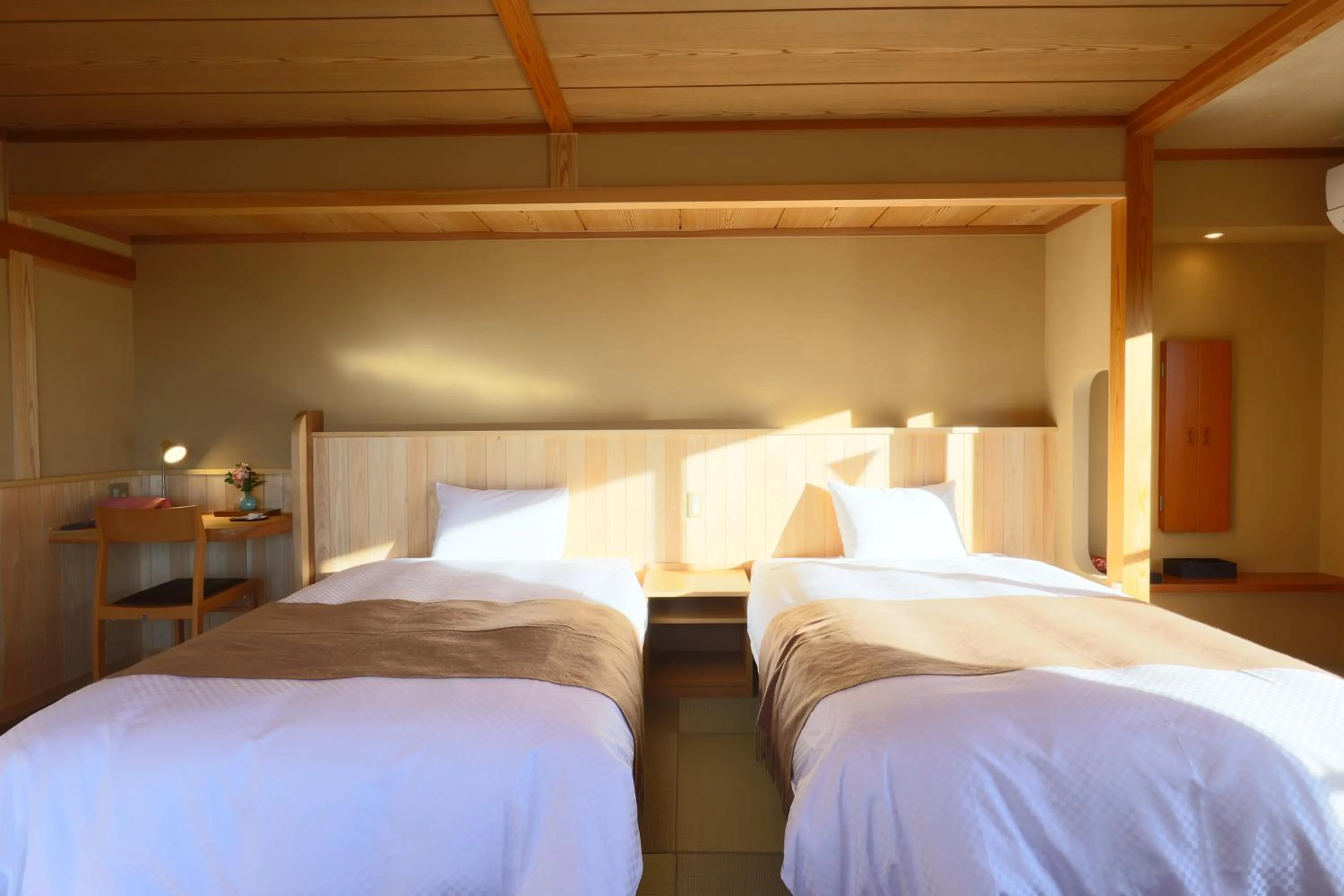 Photo of the whole room, Bed in Shibu Hotel