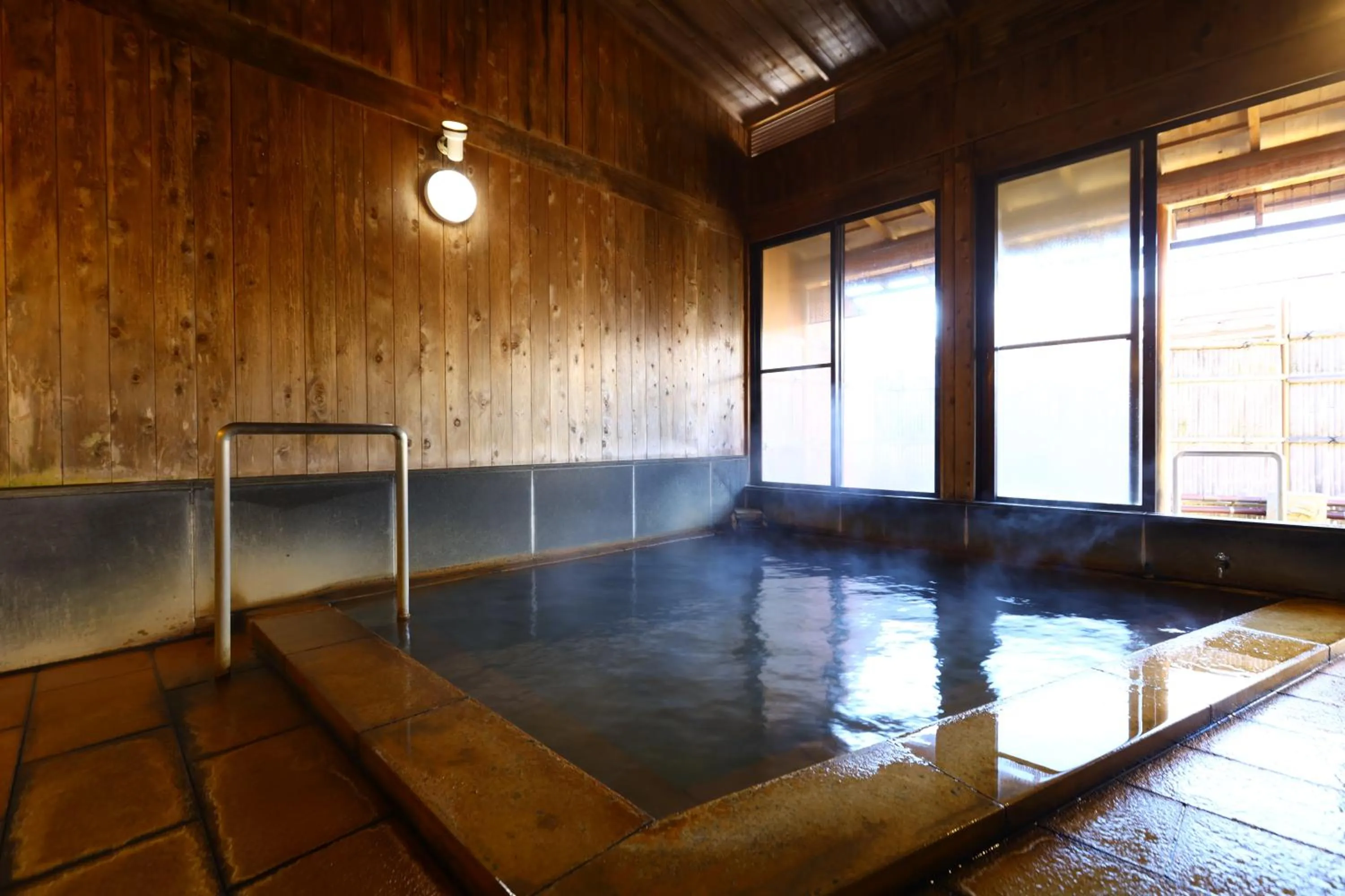 Public Bath in Shibu Hotel