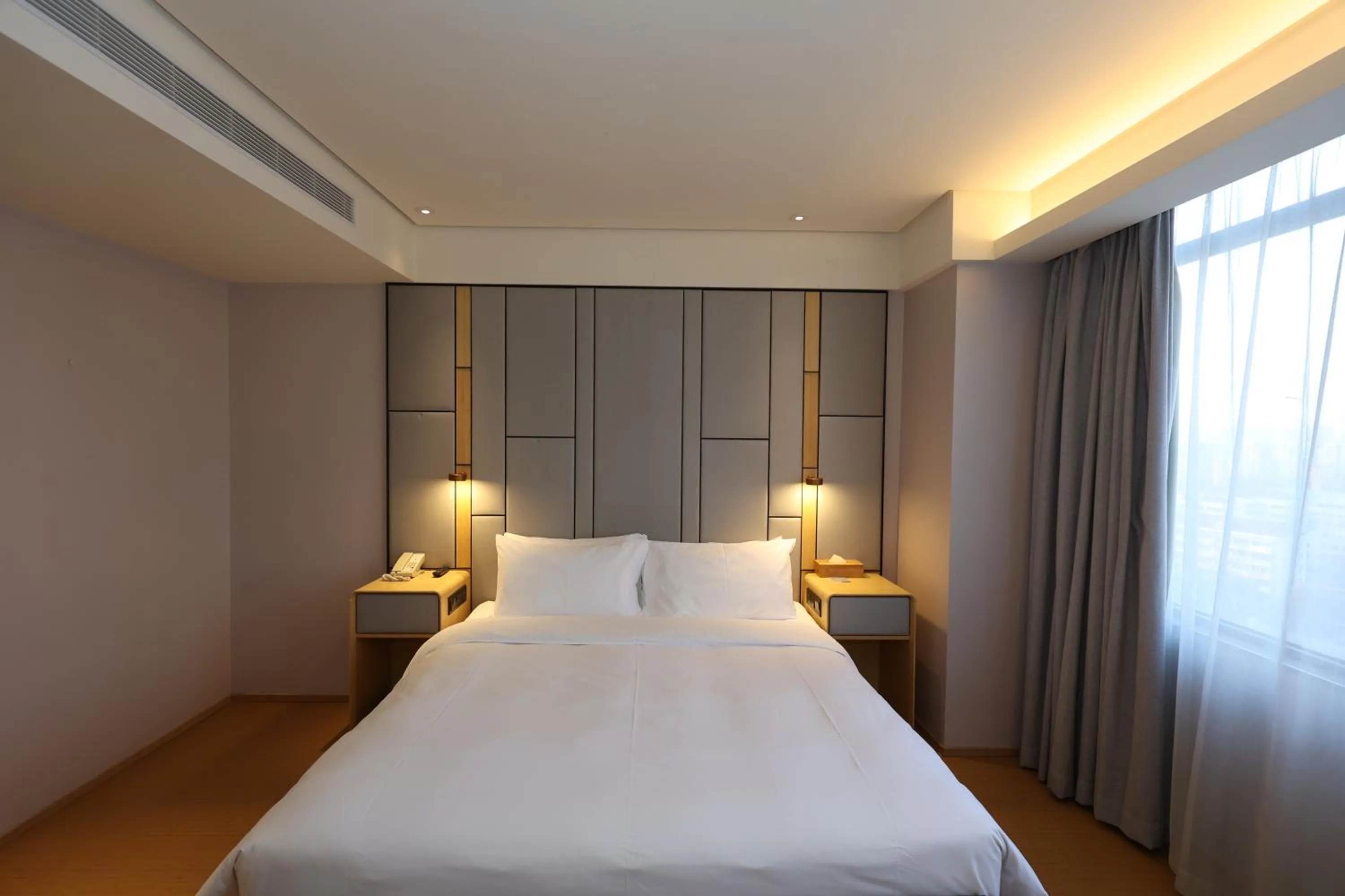 Bed in JI Hotel Shanghai Wujiaochang Shiguang Road