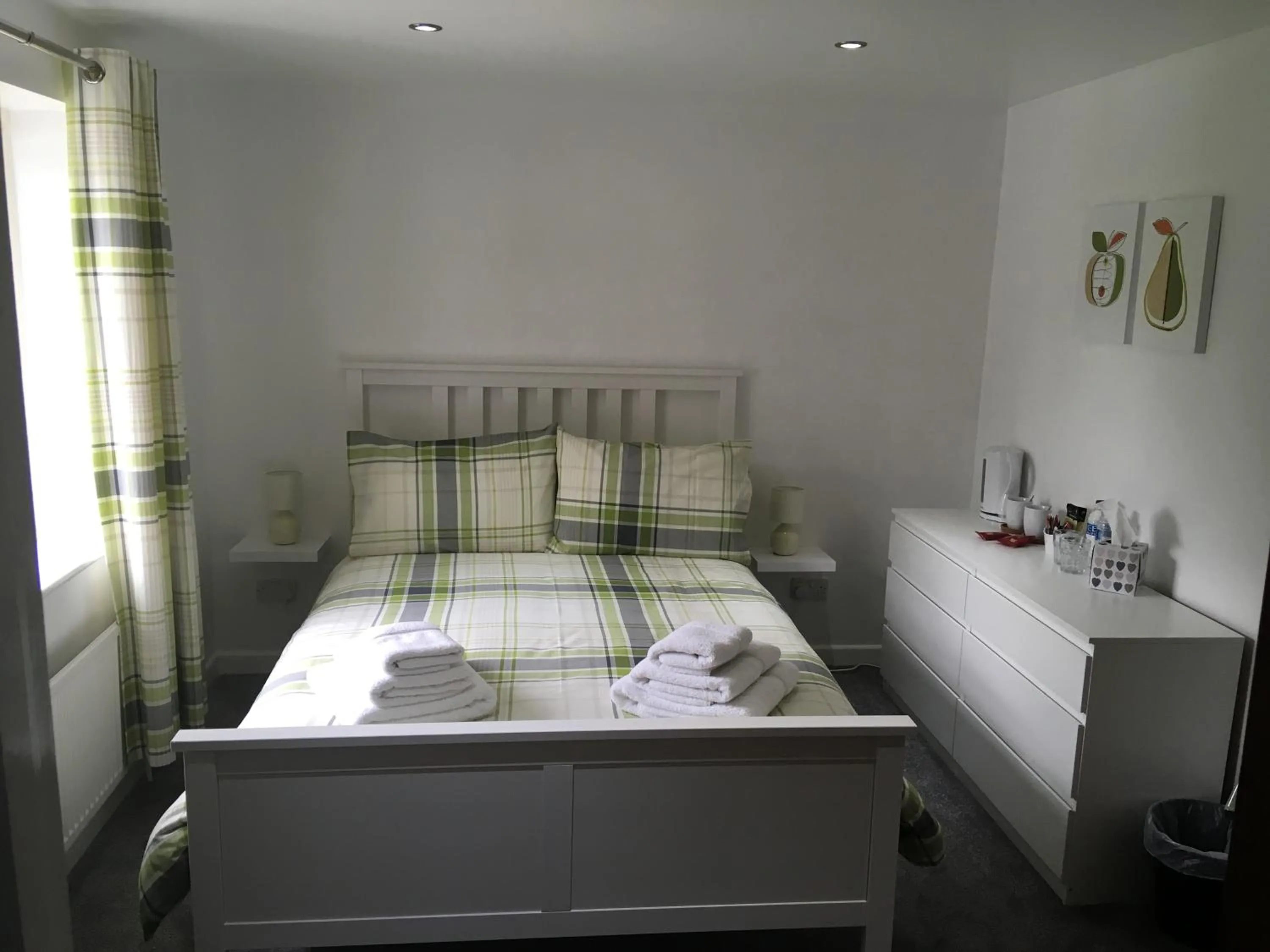 Bed in The Sun B&B Rooms