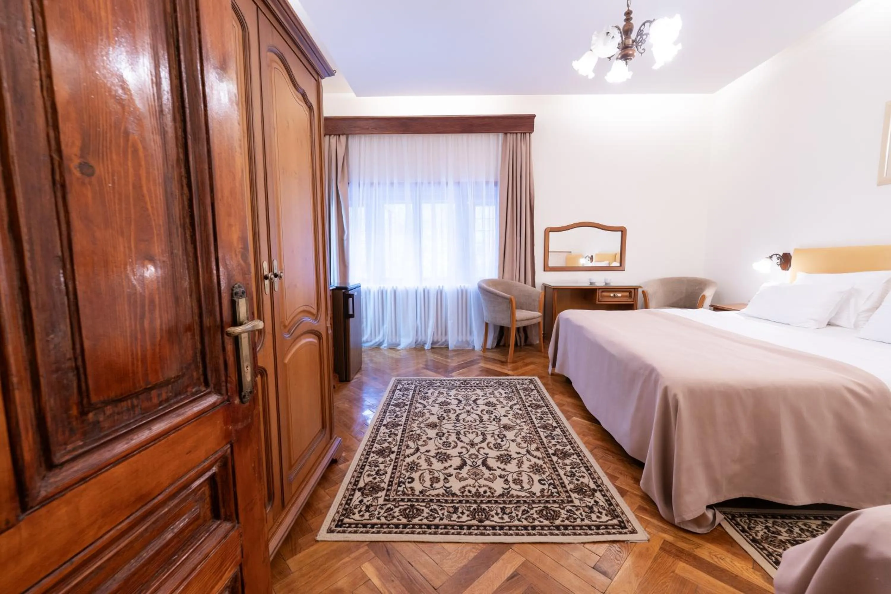 TV and multimedia, Bed in Vila Camelia