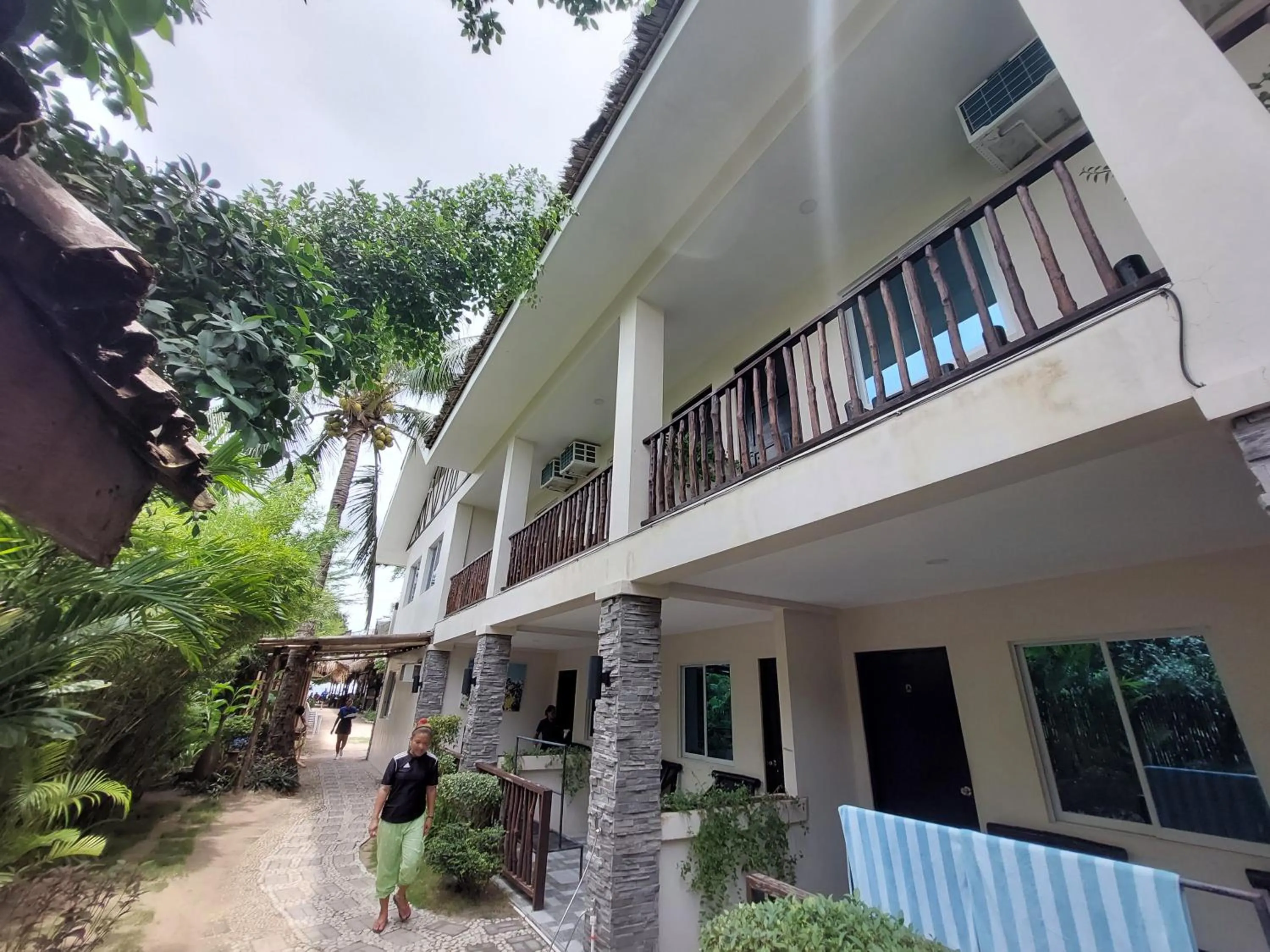 Avila's Horizon Dive Resort Malapascua