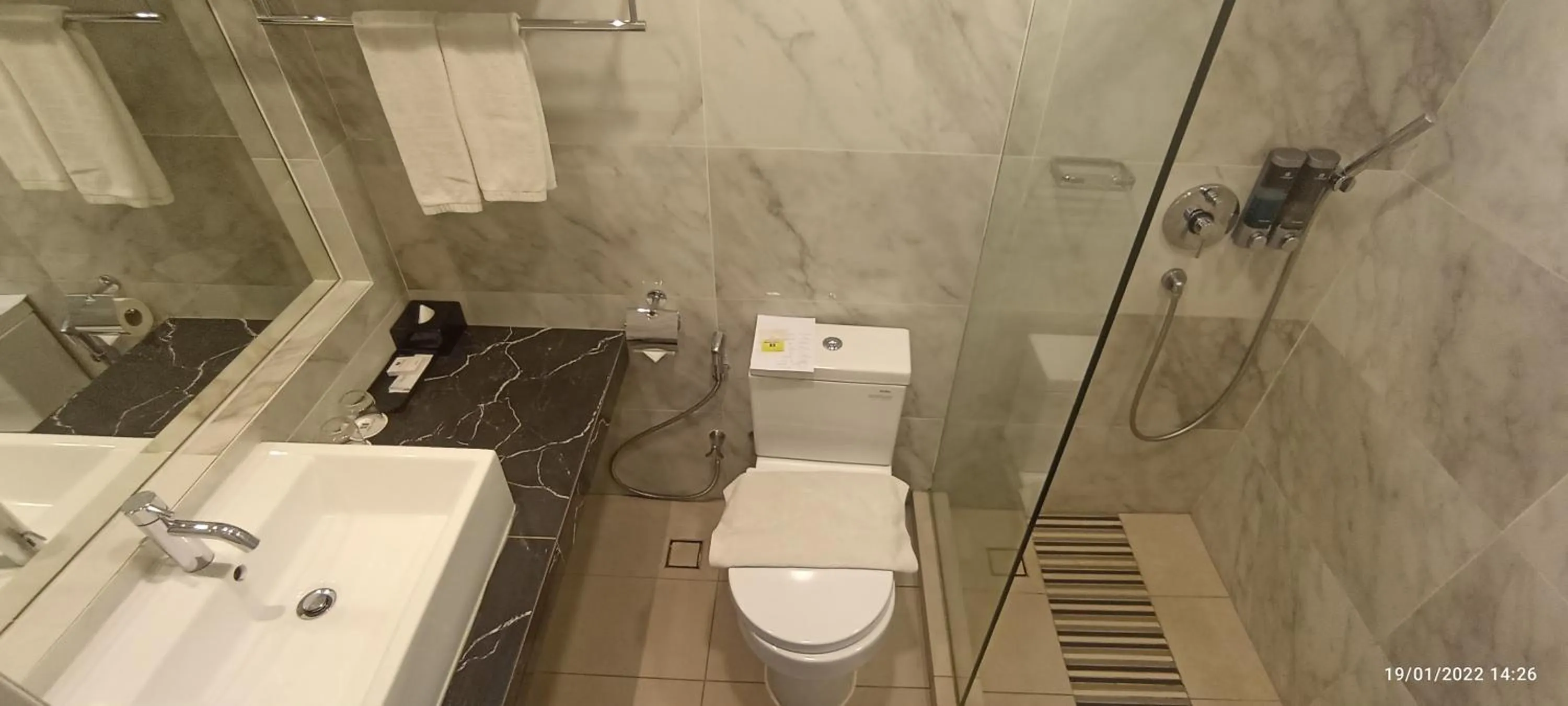 Shower in The Klagan Hotel