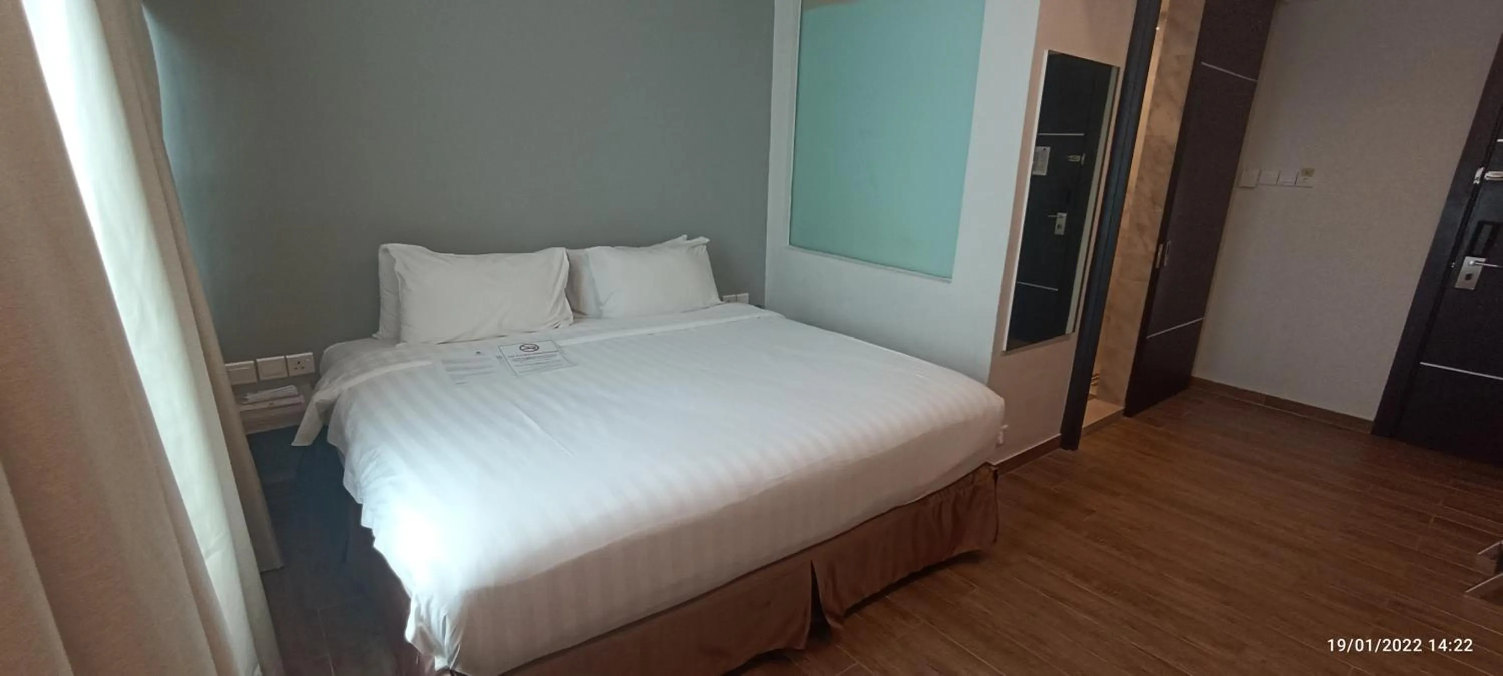 Bedroom, Bed in The Klagan Hotel