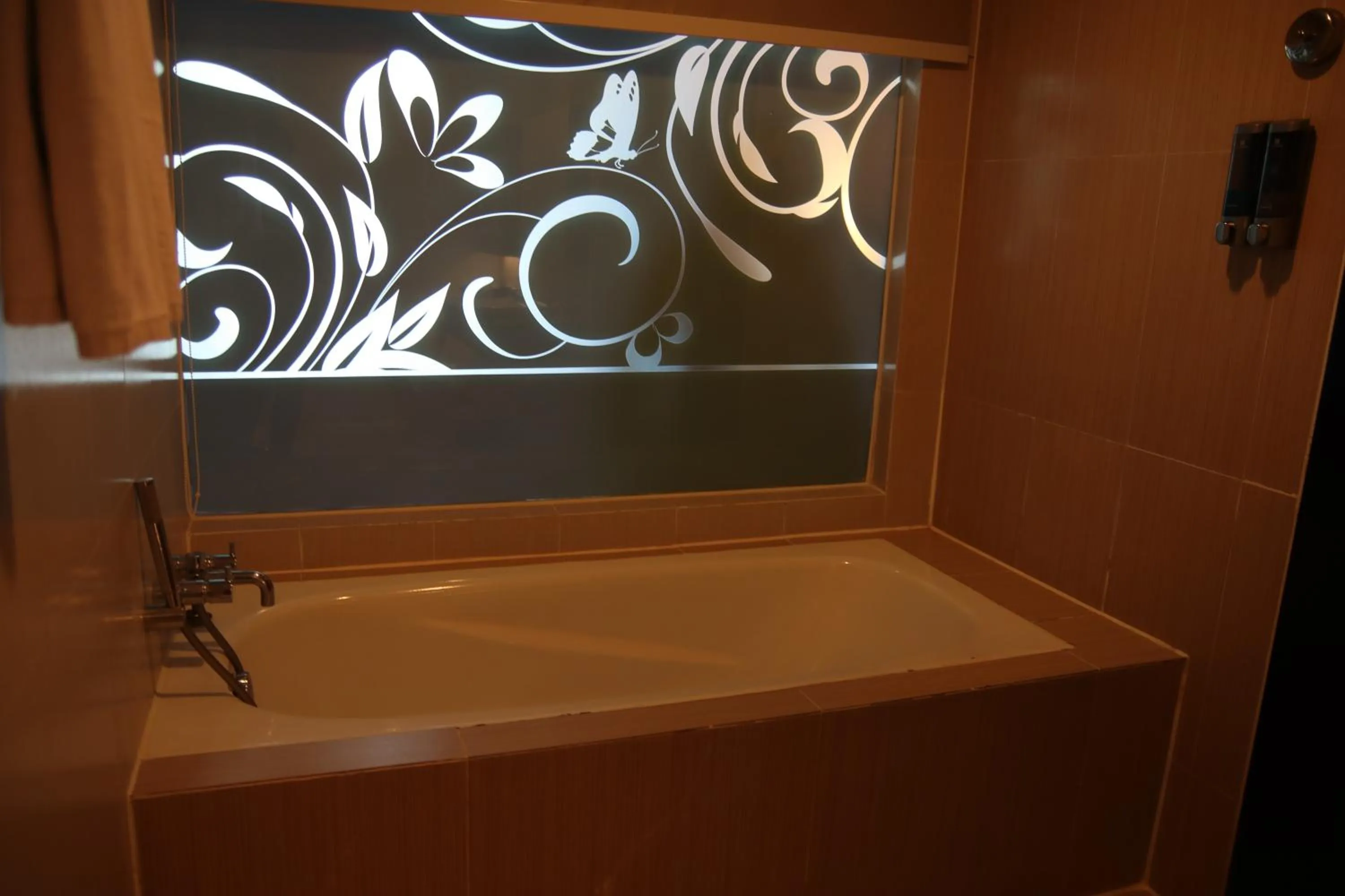 Bath in The Klagan Hotel