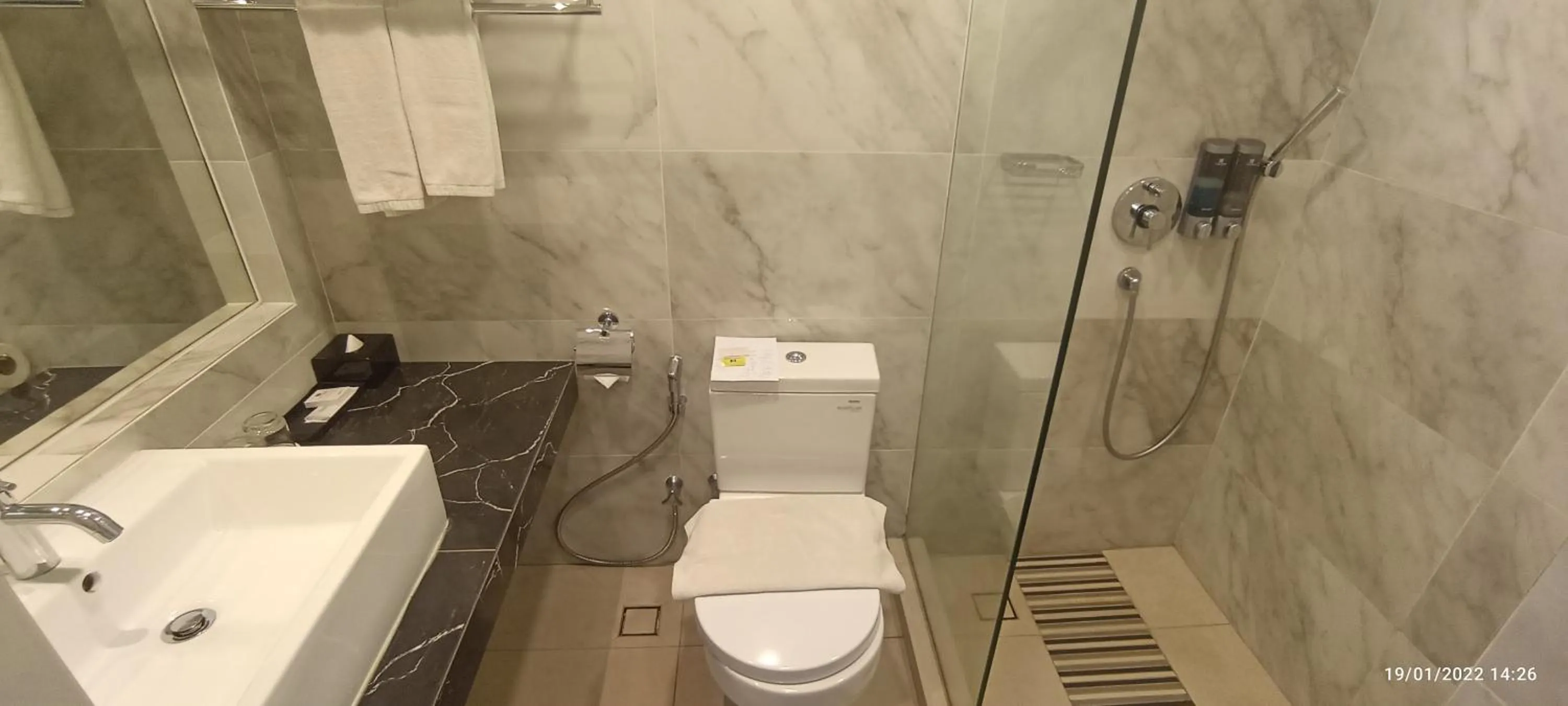 Shower in The Klagan Hotel