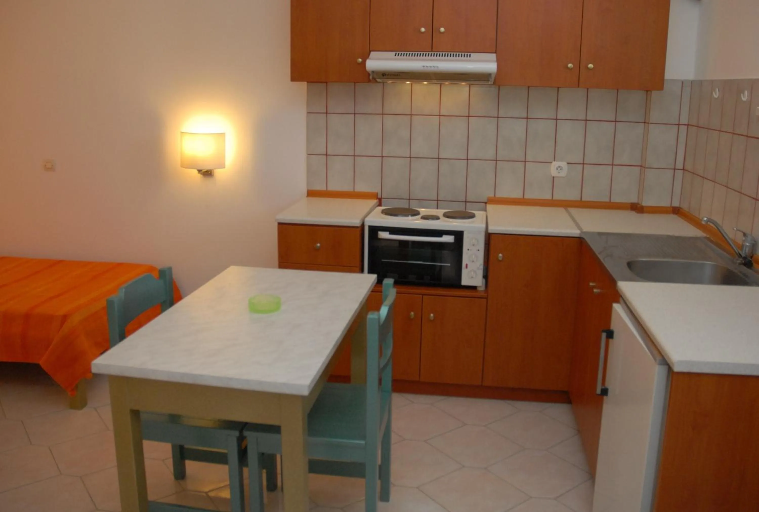 Kitchen or kitchenette in Trianta Hotel Apartments