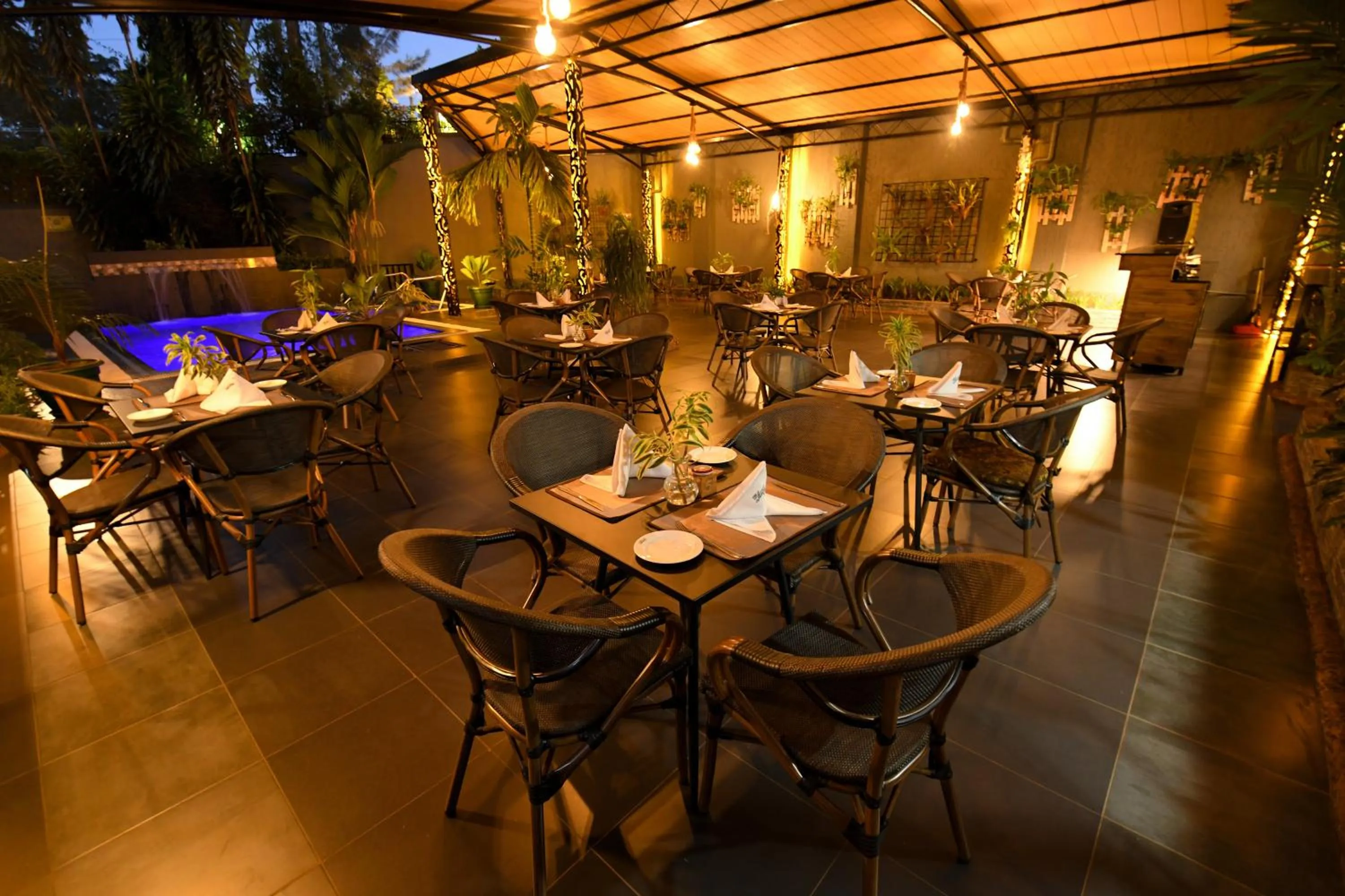 Restaurant/places to eat in Athena Hotel Kampala