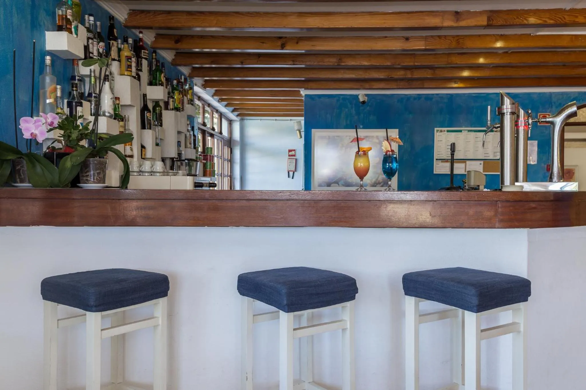 Lounge or bar in Mirachoro Praia da Rocha