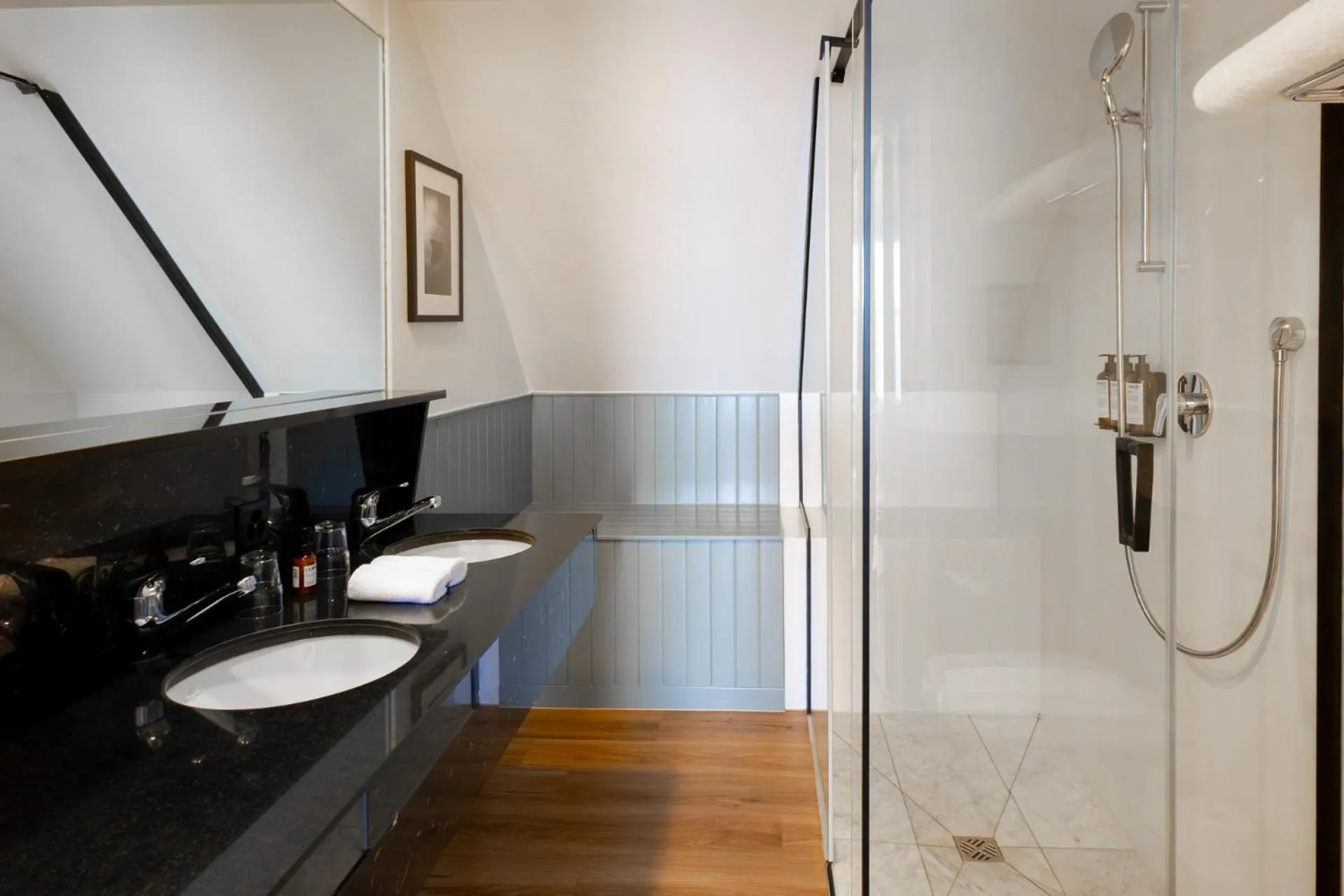 Bedroom in Maison du Lac Boutique Hôtel