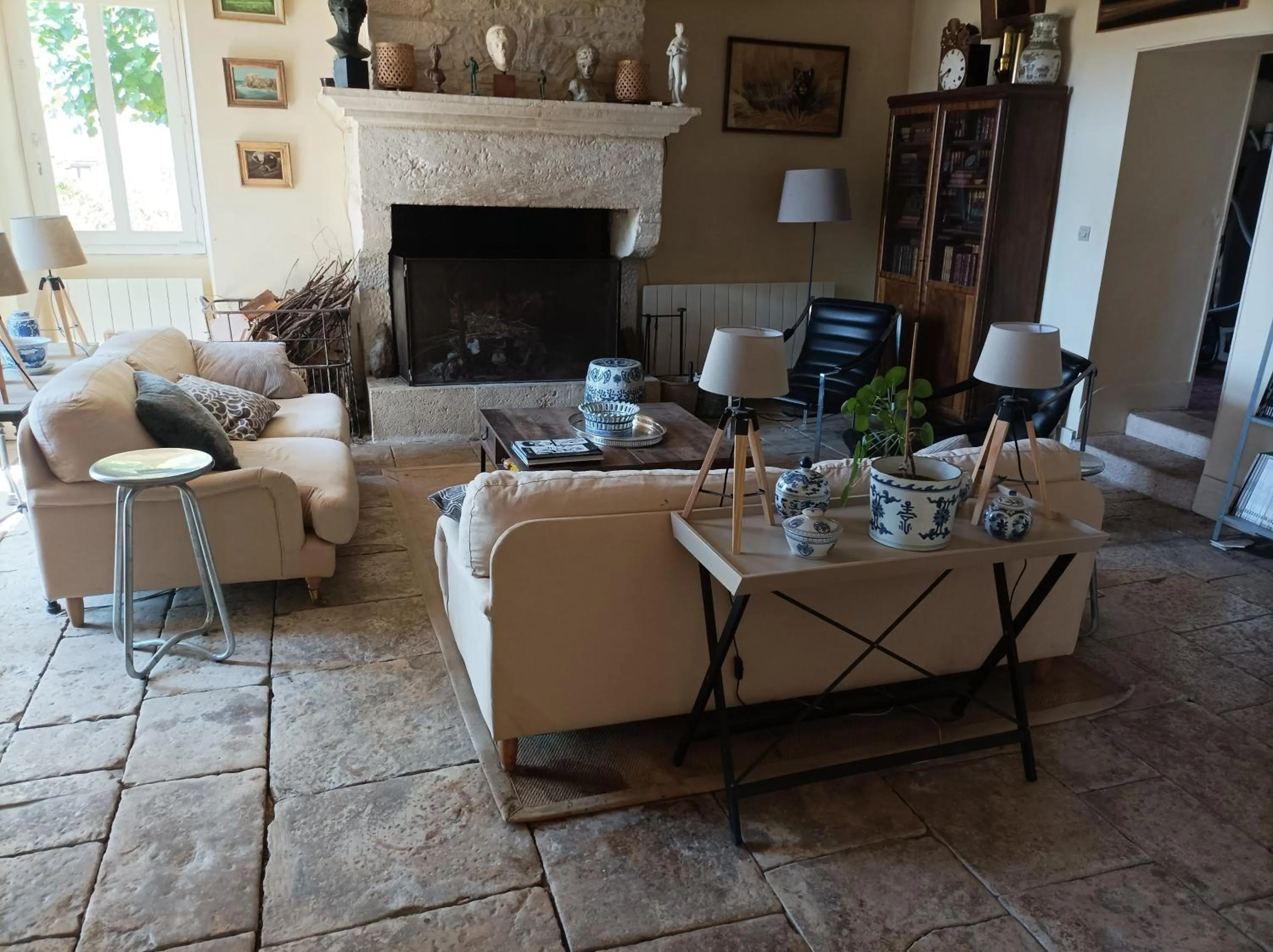 Living room in chez Zaza